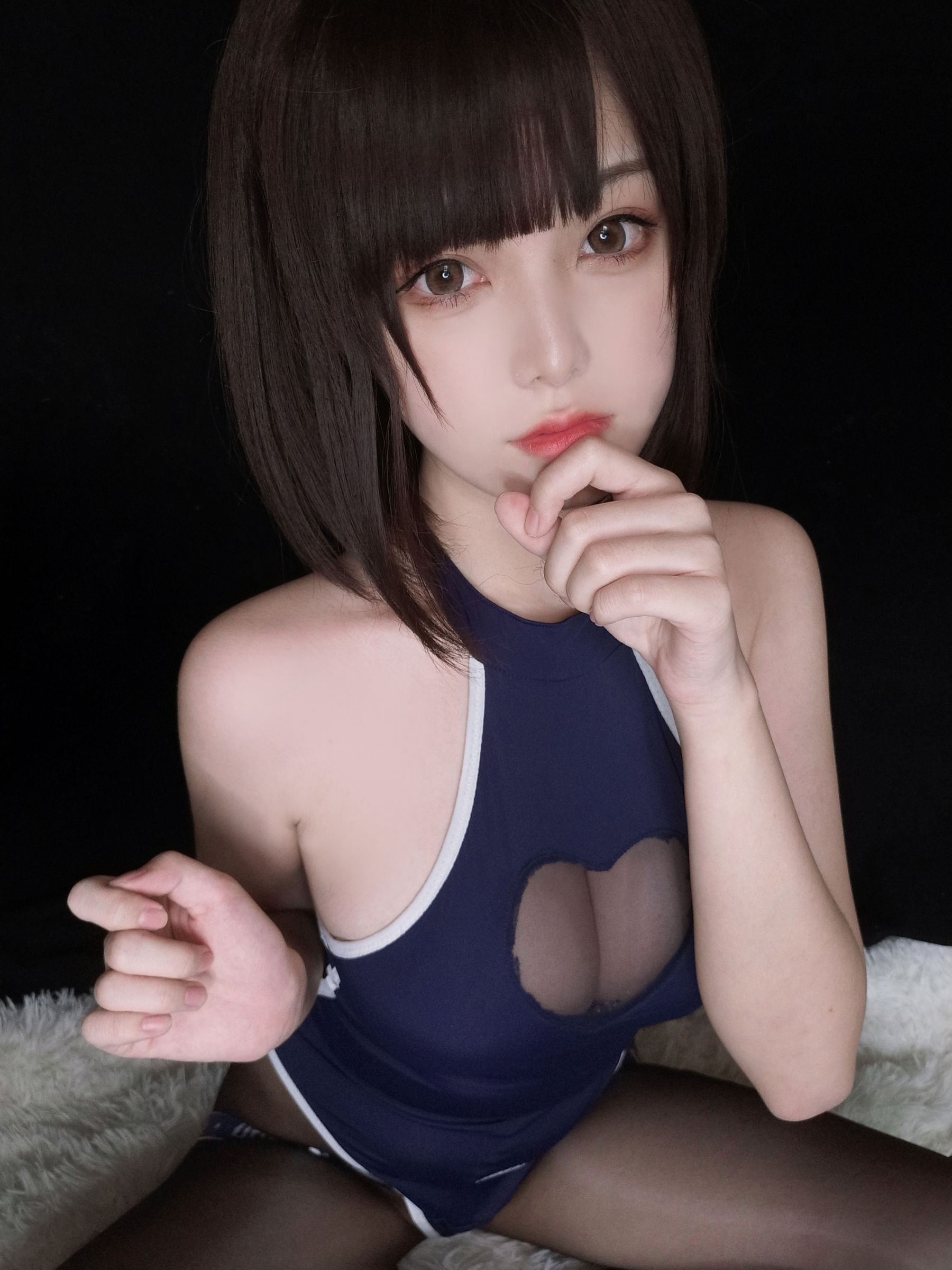 [网红COSER写真] 萌系小姐姐蜜汁猫裘 - 水着