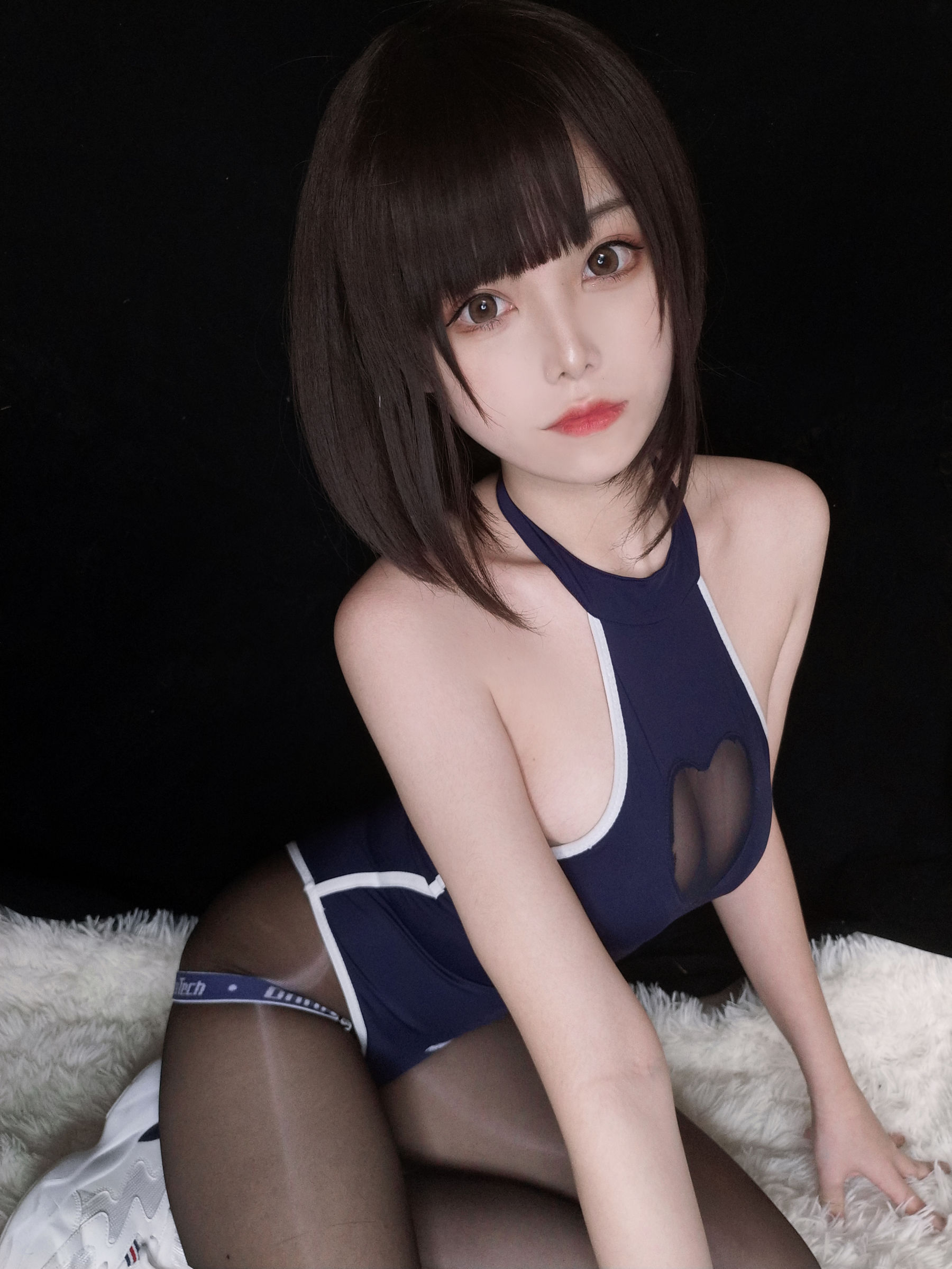 [网红COSER写真] 萌系小姐姐蜜汁猫裘 - 水着