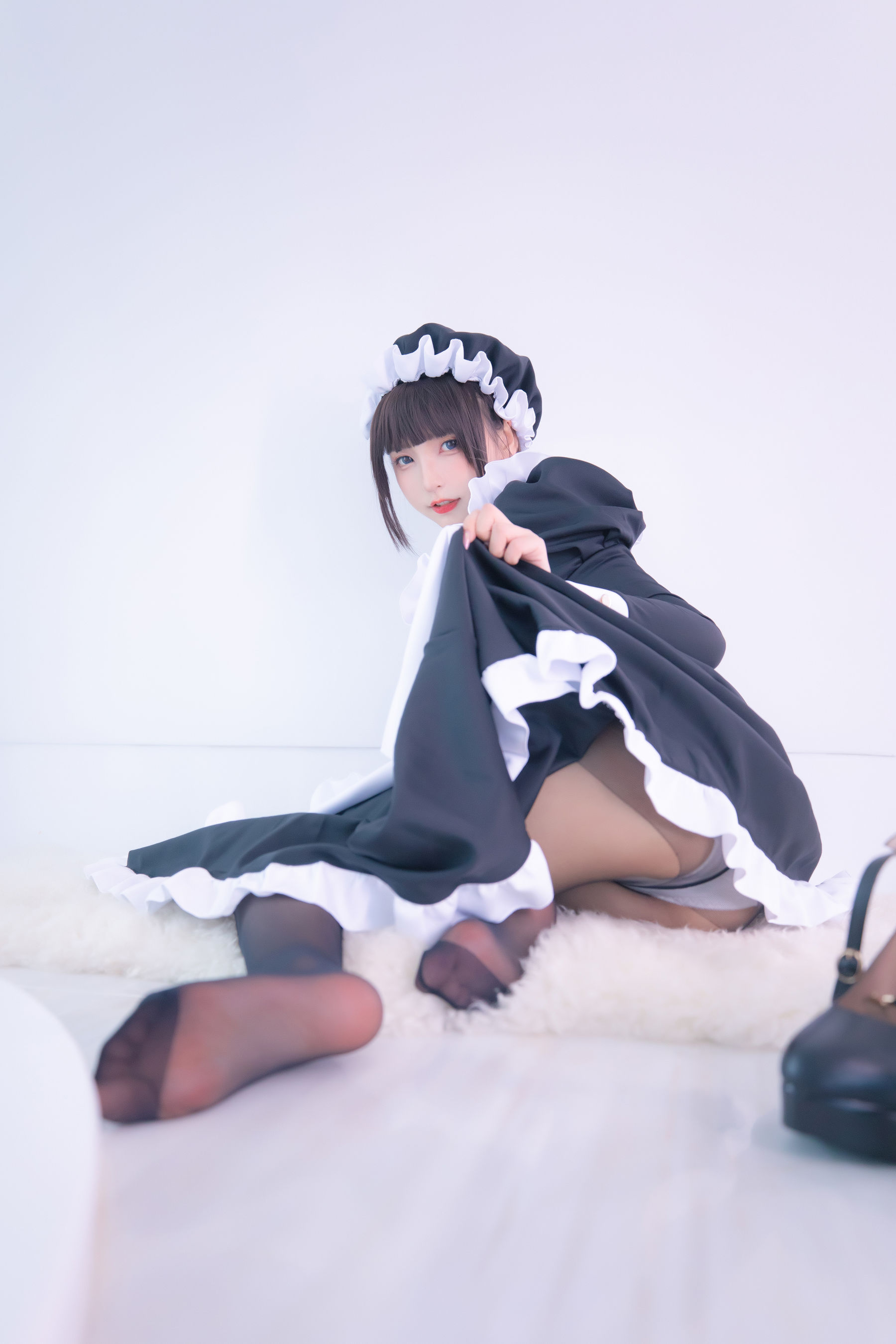 [网红COSER写真] 萝莉神楽板真冬之愛のラビリンス2