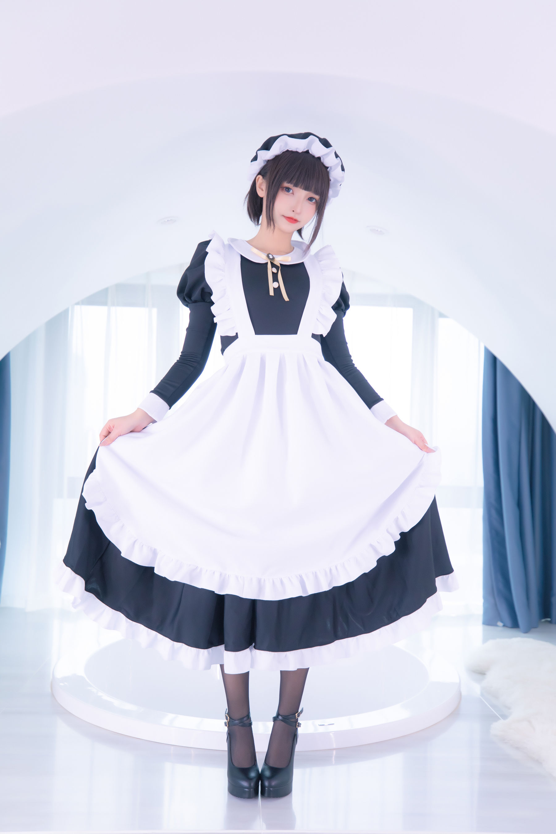[网红COSER写真] 萝莉神楽板真冬之愛のラビリンス2