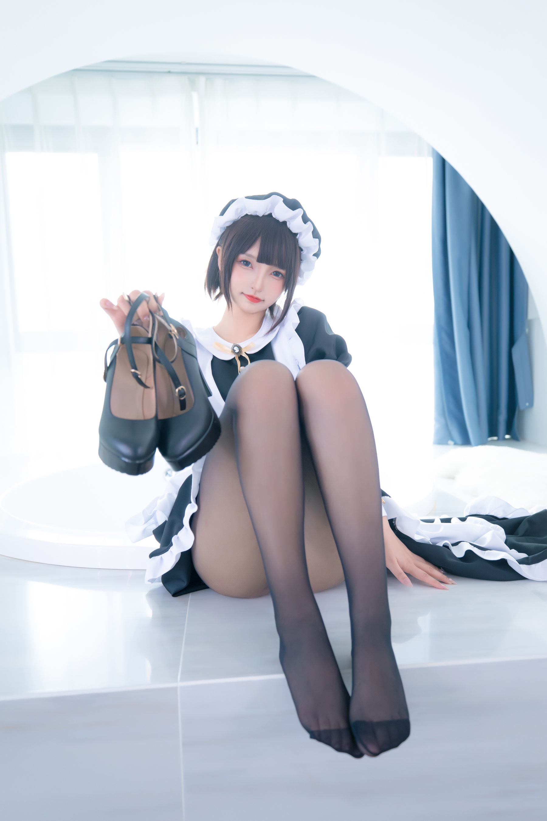 [网红COSER写真] 萝莉神楽板真冬之愛のラビリンス2