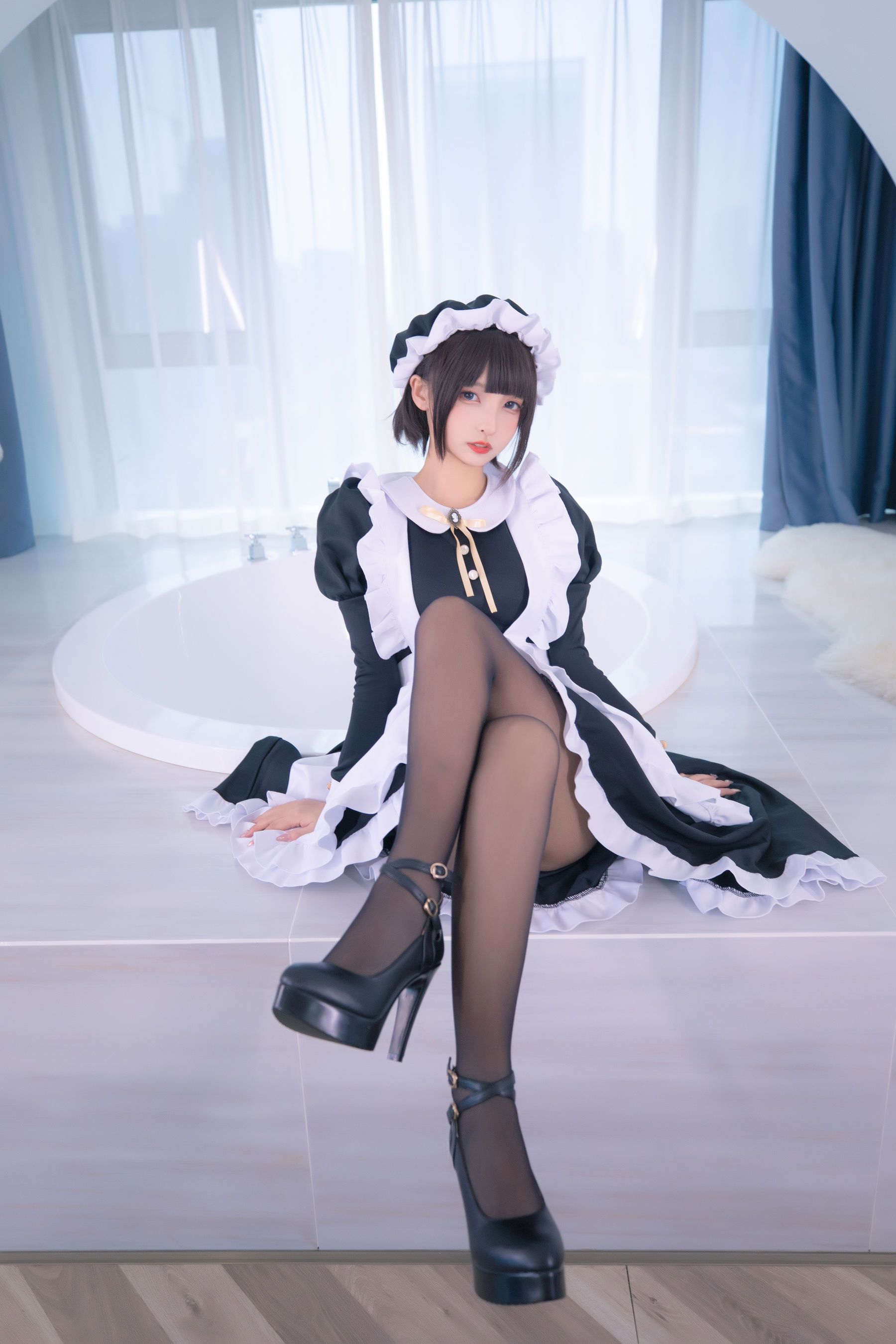 [网红COSER写真] 萝莉神楽板真冬之愛のラビリンス2