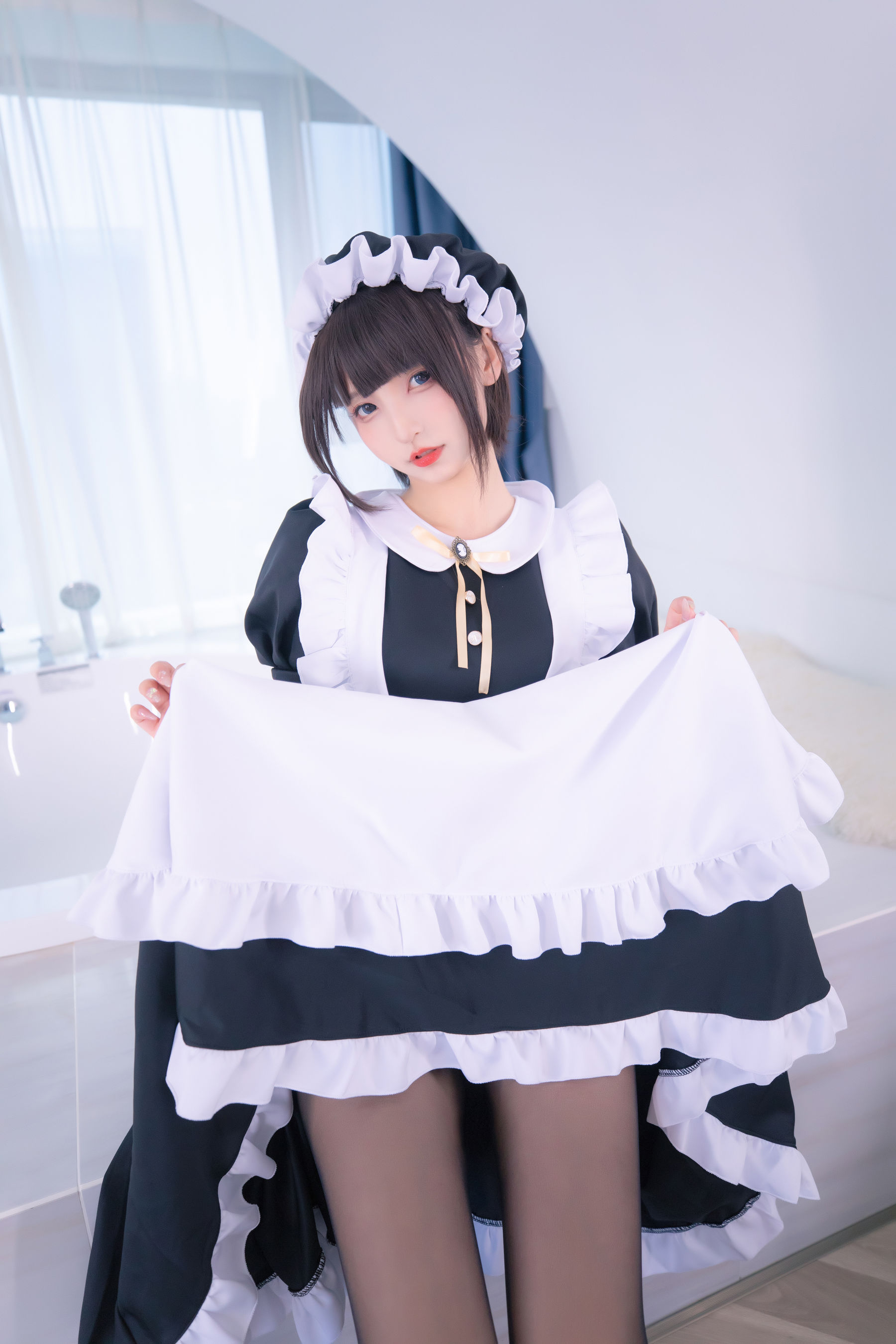[网红COSER写真] 萝莉神楽板真冬之愛のラビリンス2