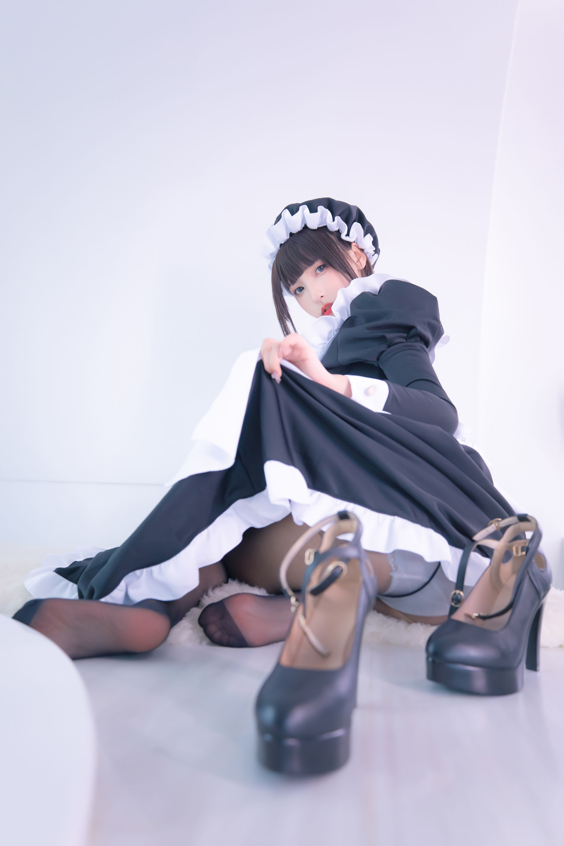 [网红COSER写真] 萝莉神楽板真冬之愛のラビリンス2