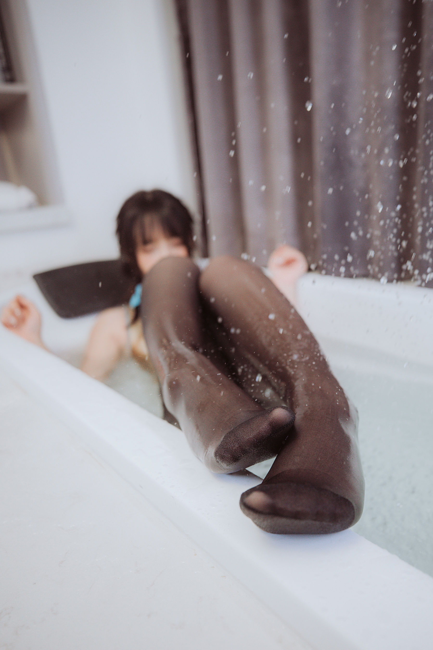 [网红COSER写真] 萝莉神楽板真冬之水之形2