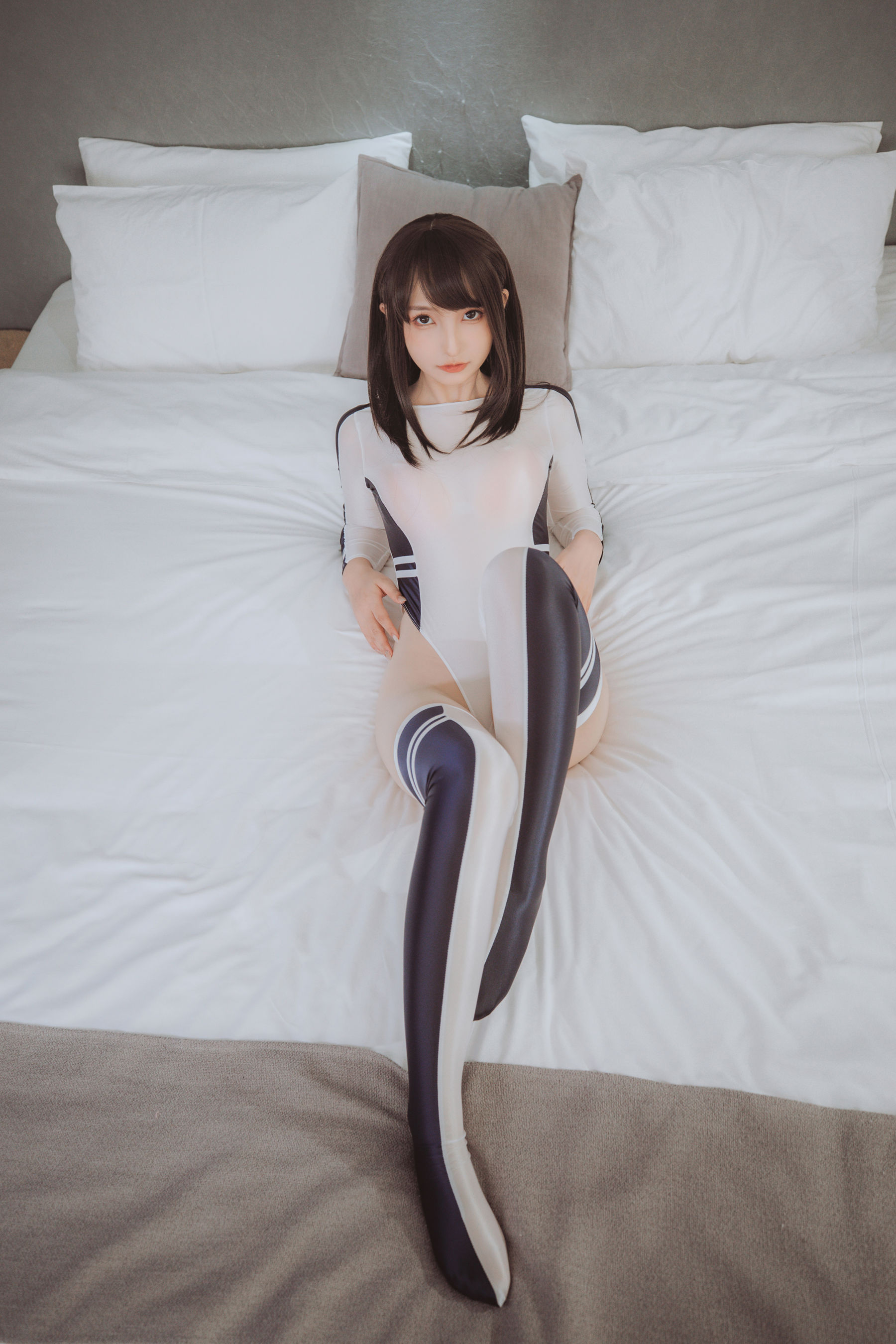 [网红COSER写真] 萝莉神楽板真冬之水之形2
