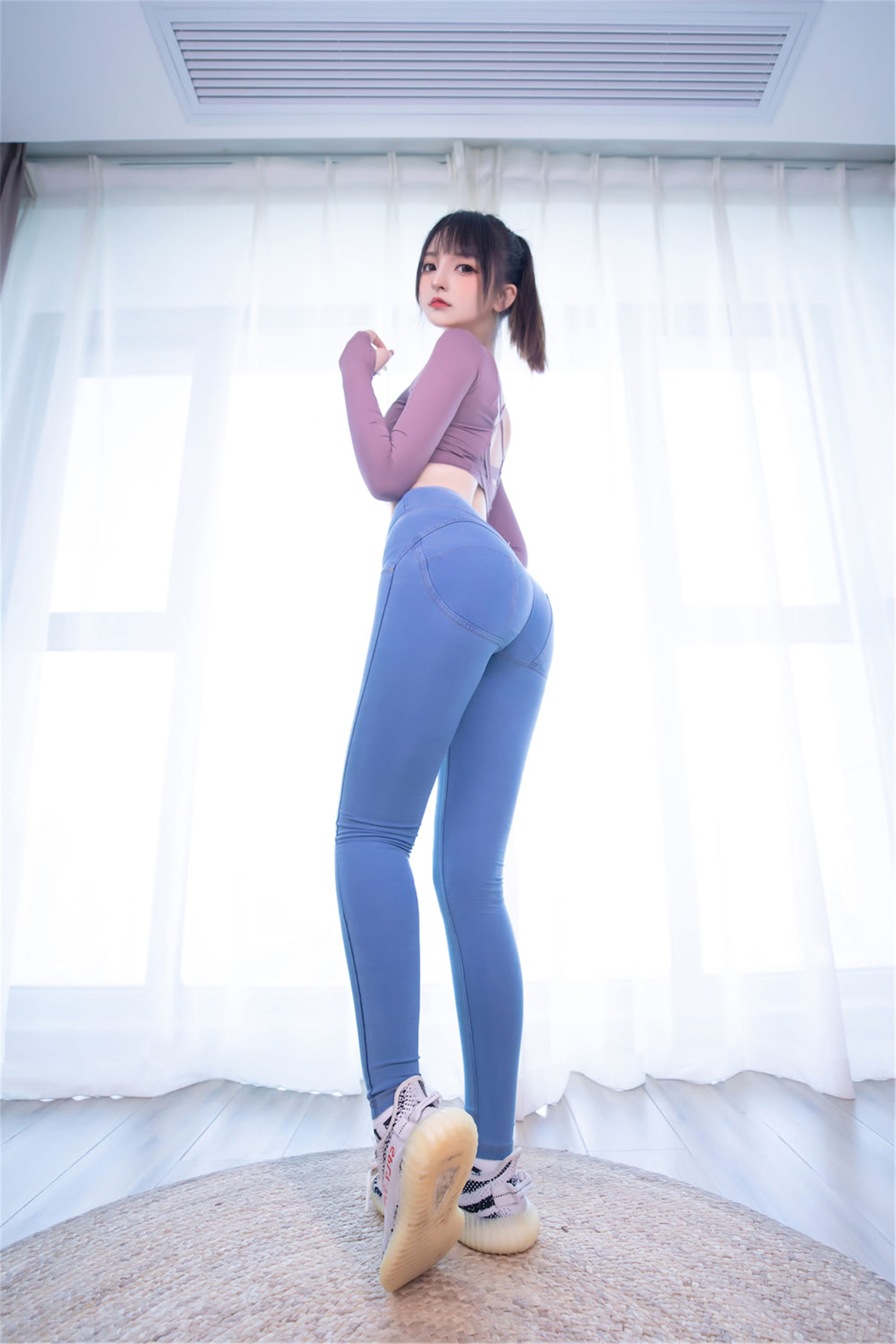 [网红COSER写真] 萝莉神楽板真冬之牛仔狂热