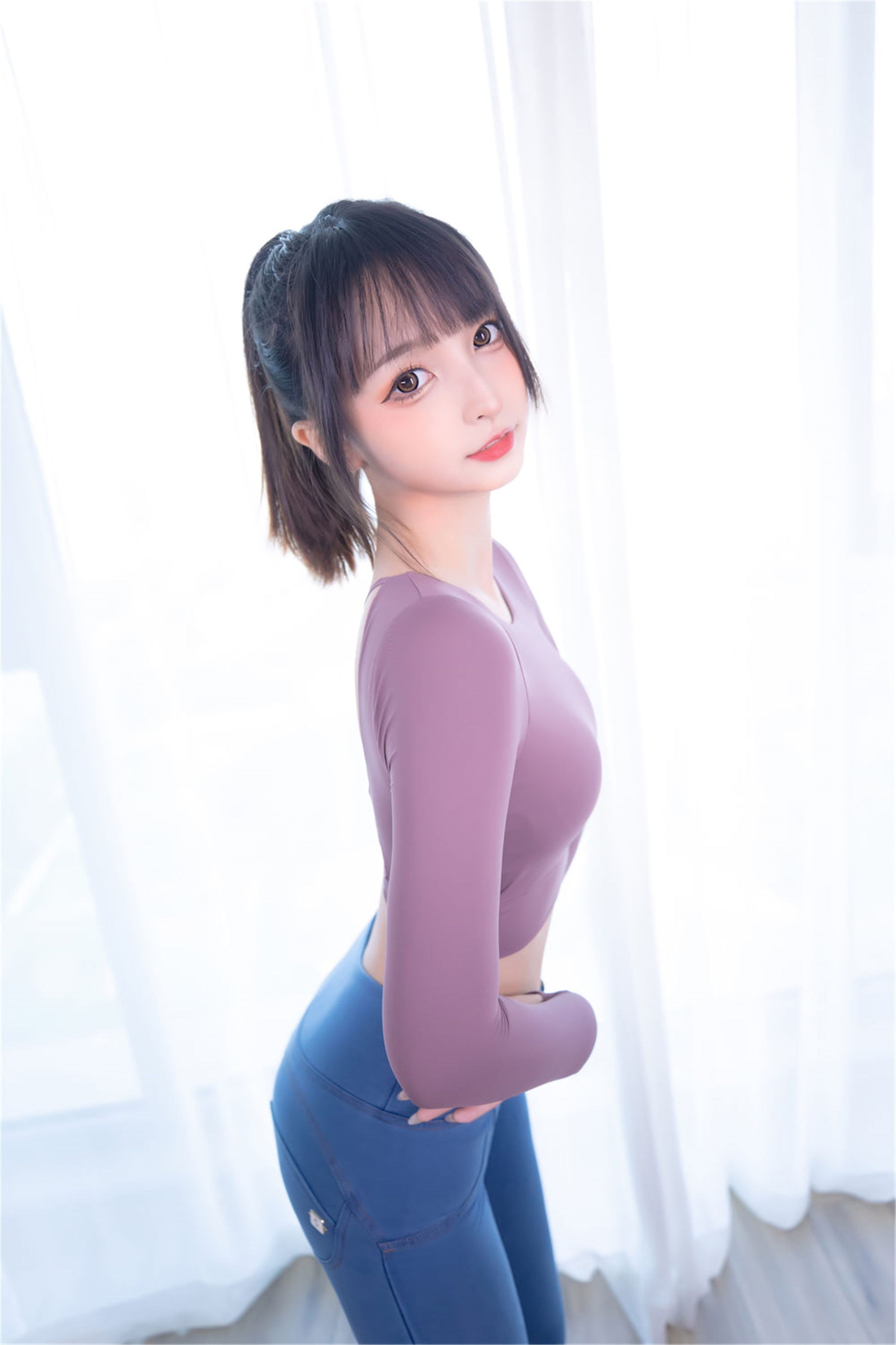 [网红COSER写真] 萝莉神楽板真冬之牛仔狂热
