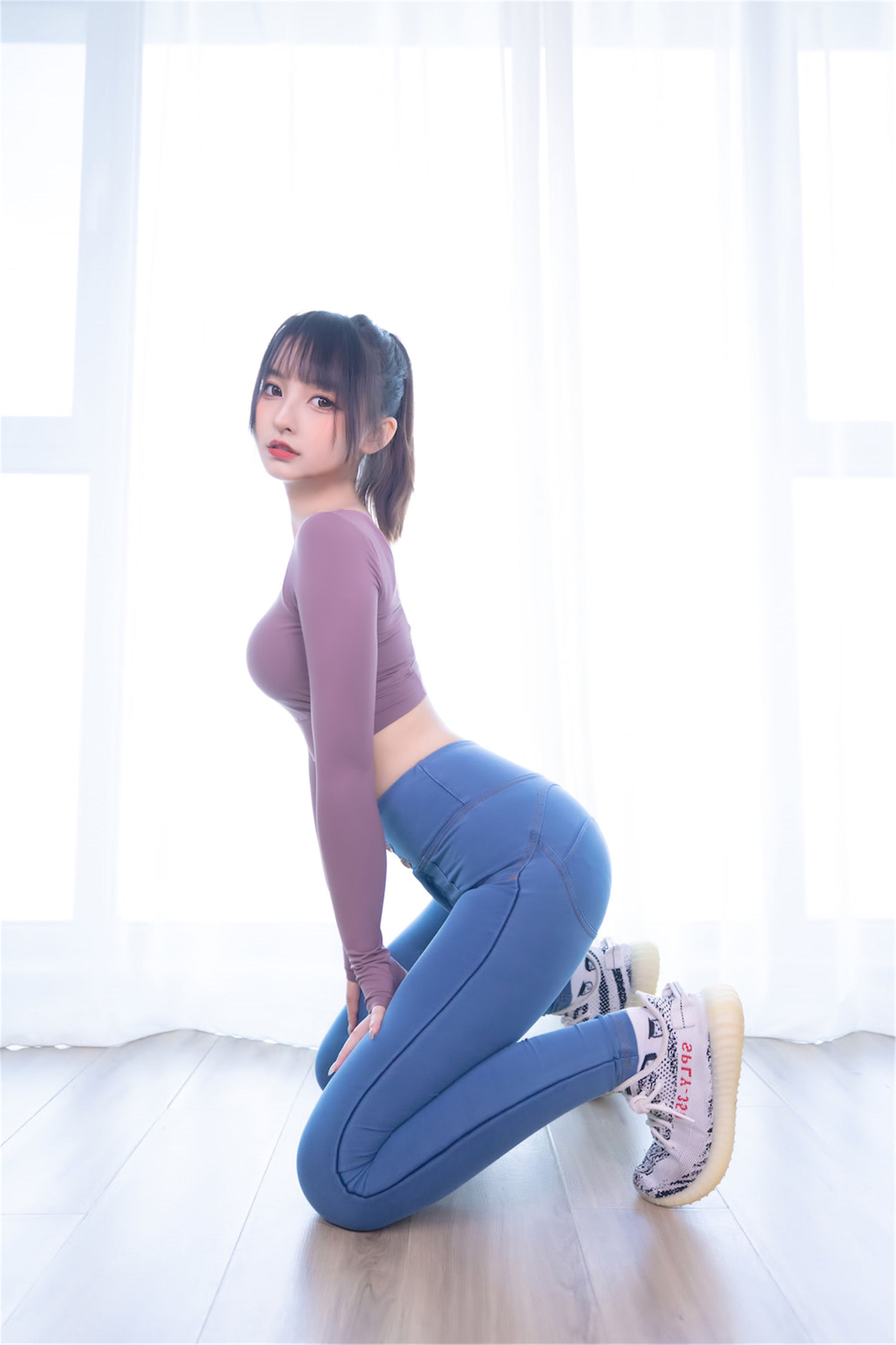 [网红COSER写真] 萝莉神楽板真冬之牛仔狂热