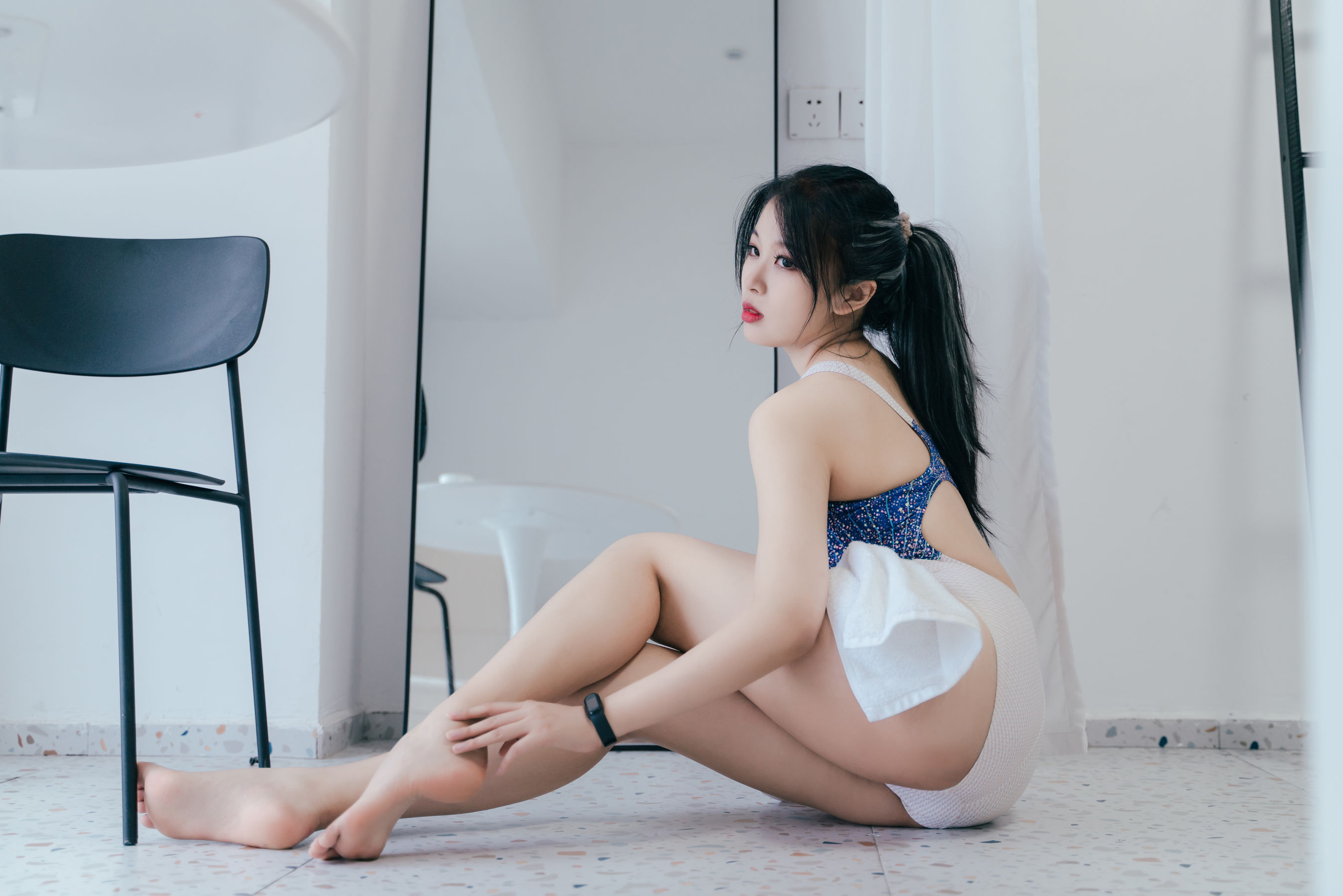 [网红COSER写真] 轩萧学姐 - 竞泳