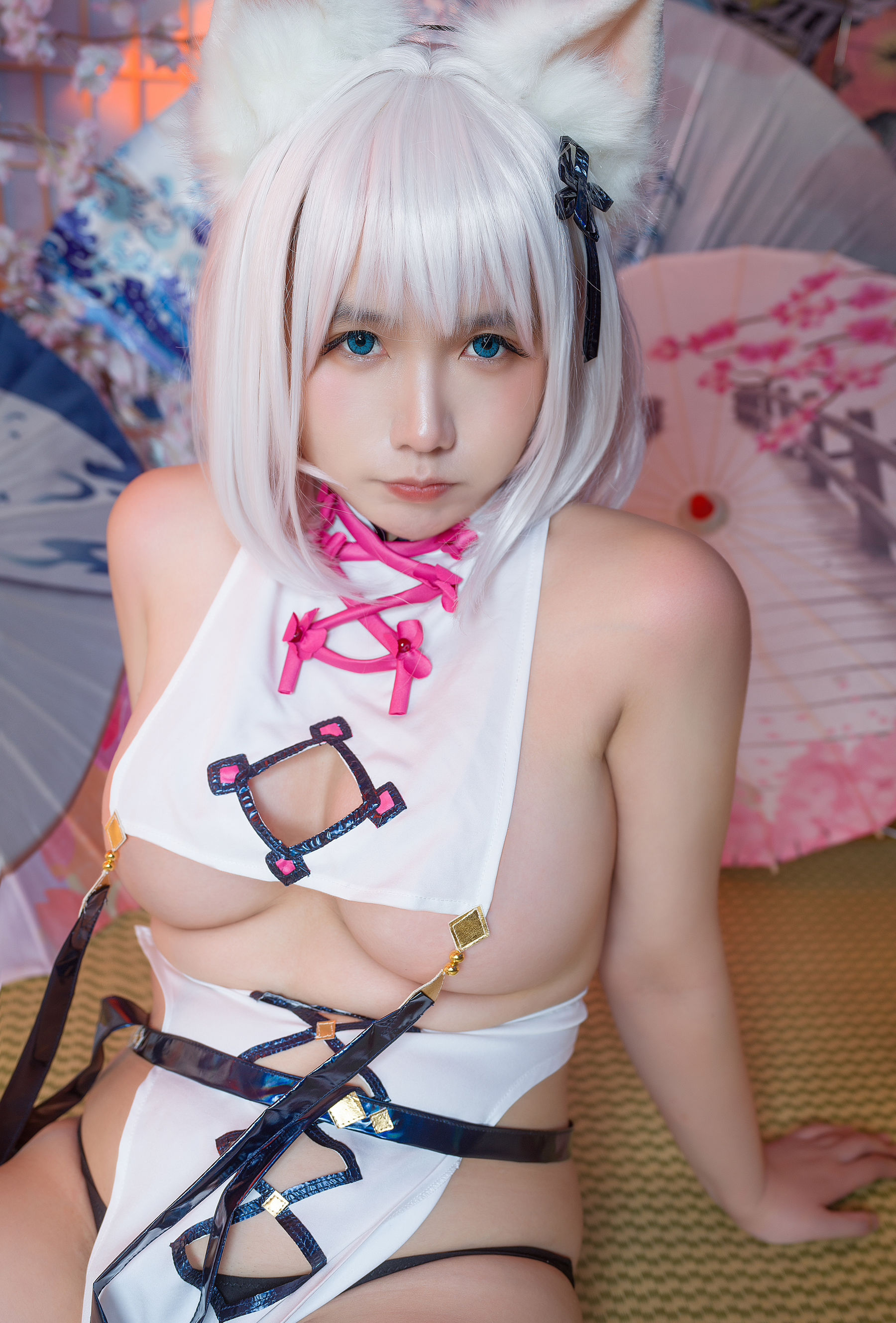 [网红COSER写真] 麻花麻花酱 - 魔太郎旗袍