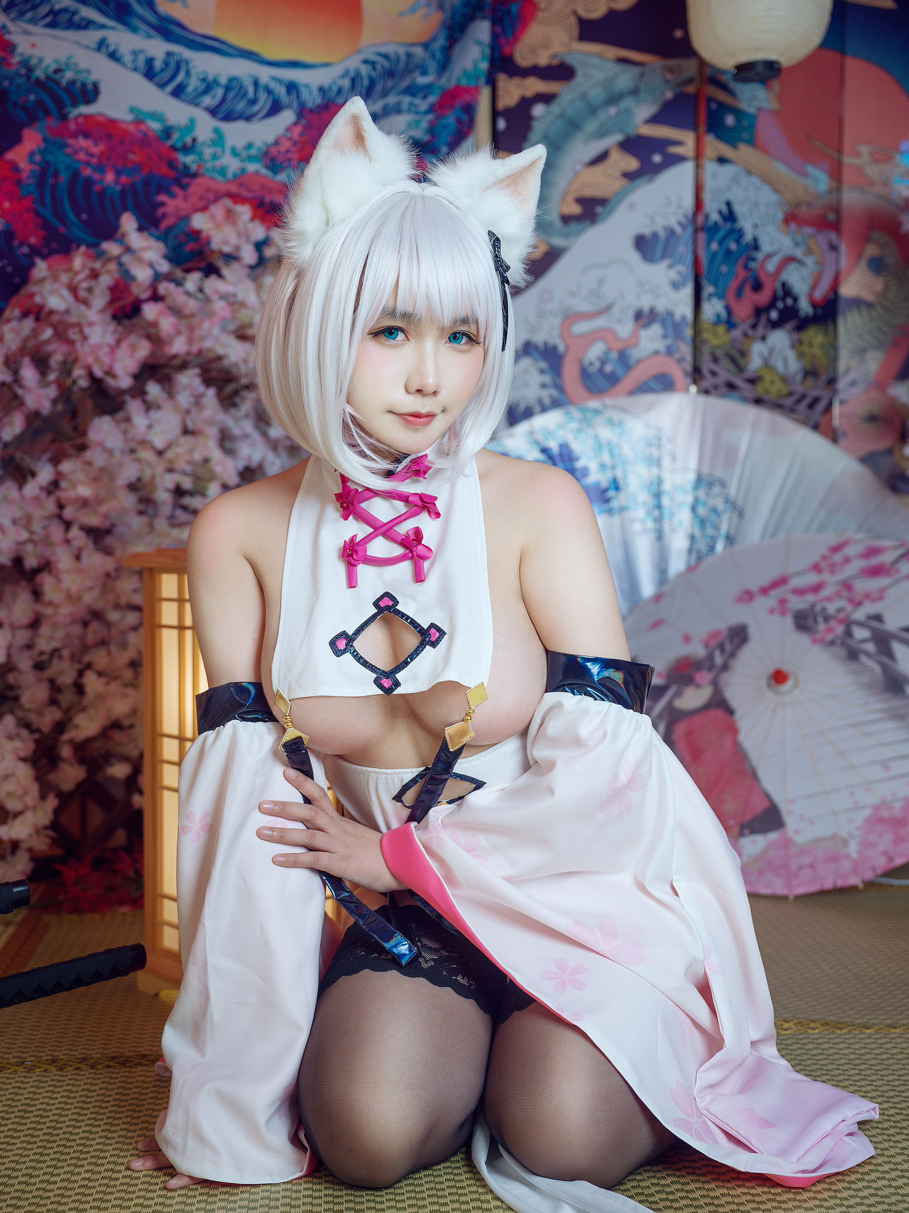 [网红COSER写真] 麻花麻花酱 - 魔太郎旗袍