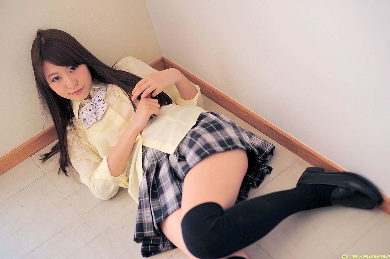 [DGC] NO.976 Natsuko Tanaka 田中奈津子 制服美少女天国