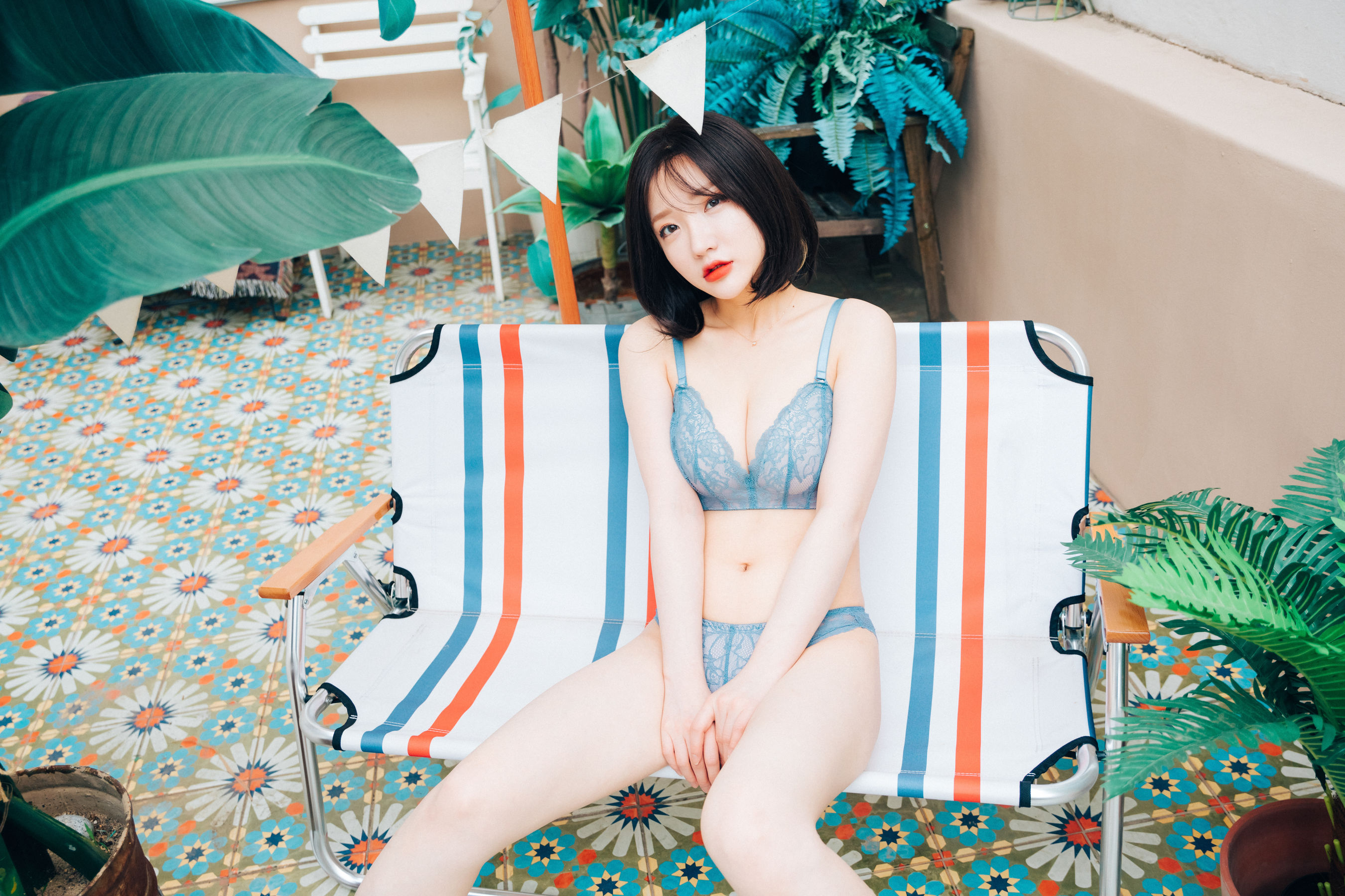 [LOOZY]  Yeeun - Summer Caravan