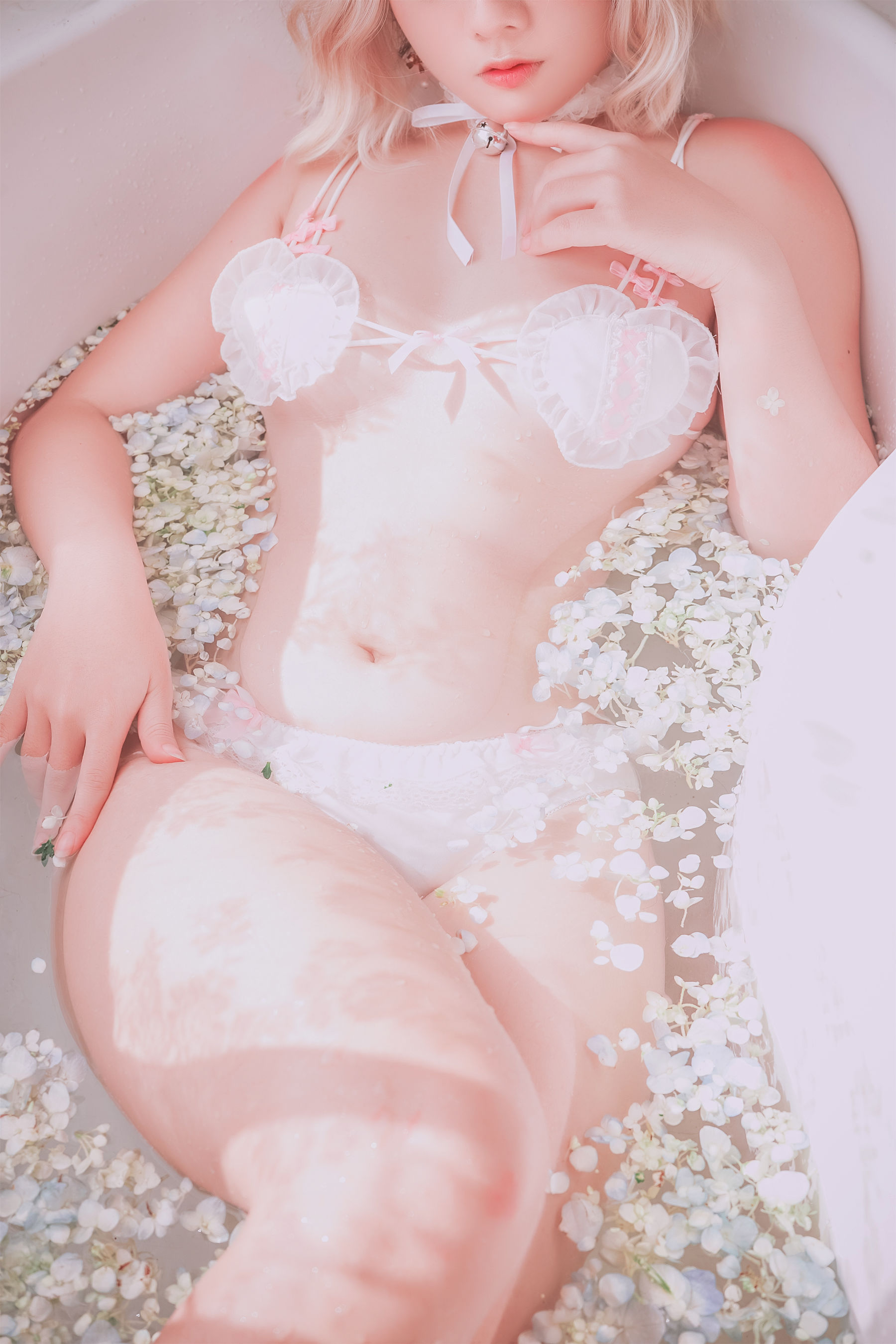 [Messie Huang] - Pure Bath