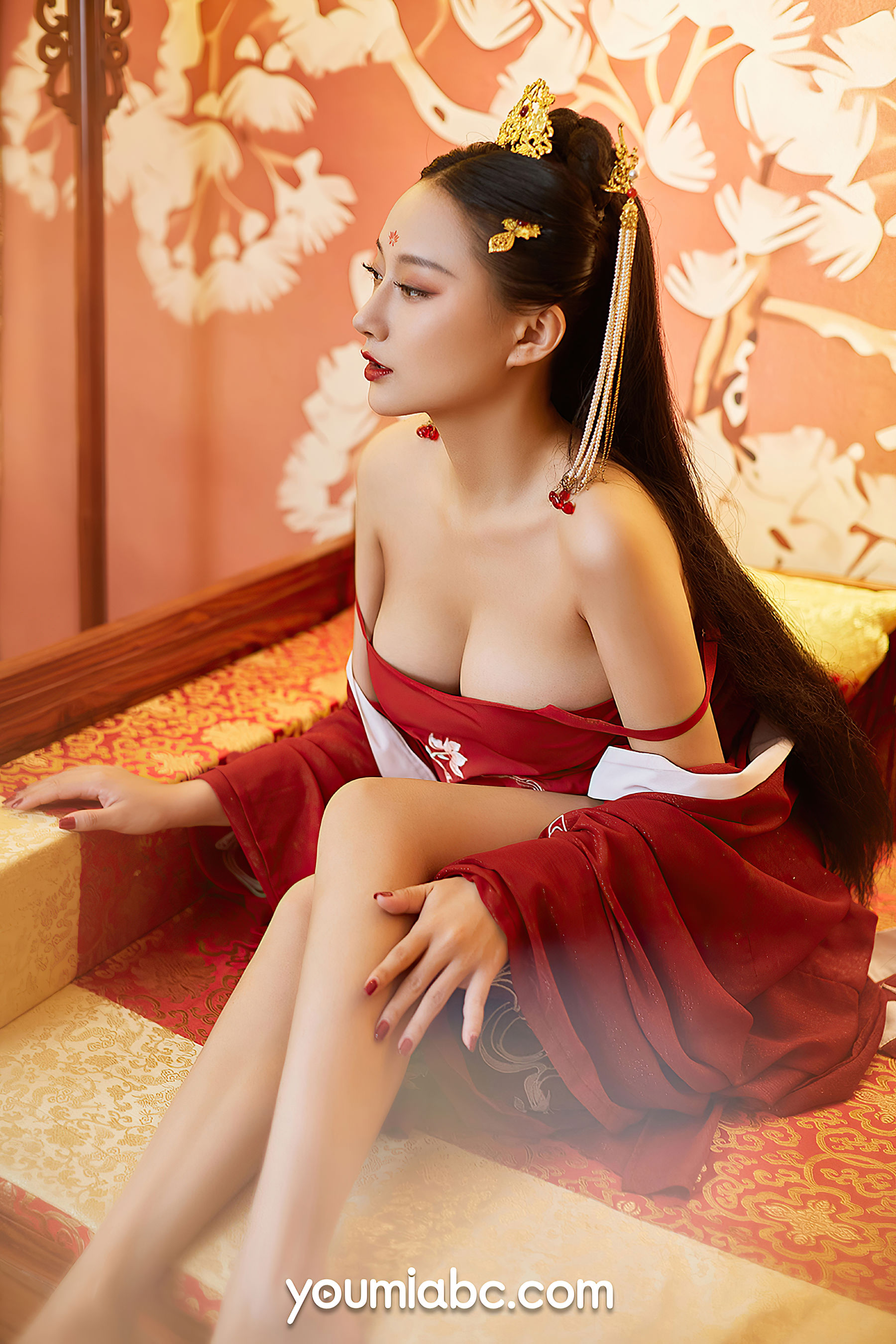 [尤蜜YouMiabc]  何嘉颖 盛世红颜