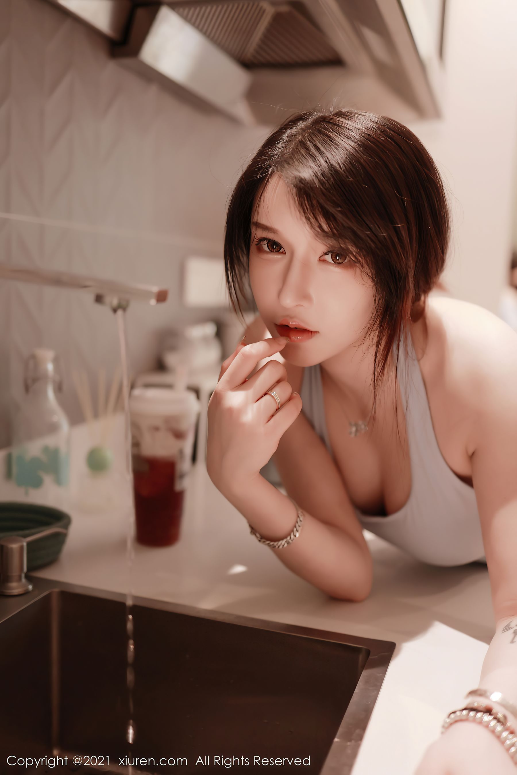 [秀人XiuRen] No.3706 玉兔miki