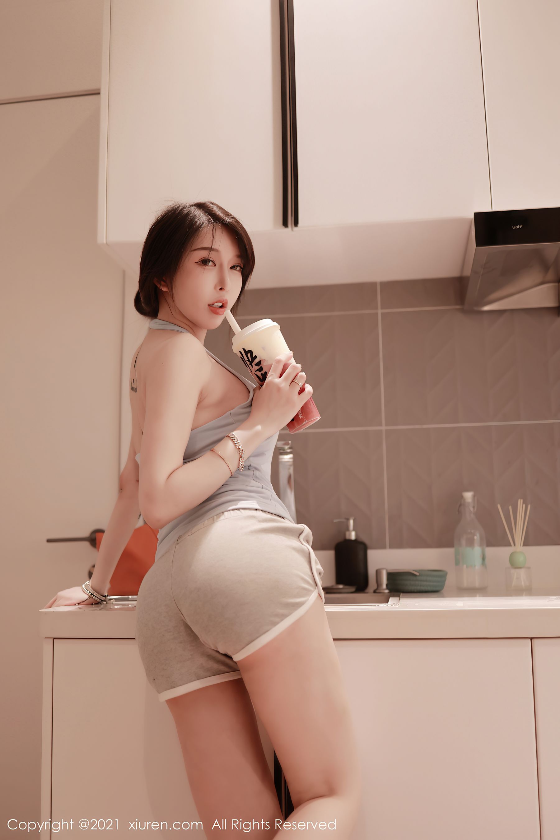 [秀人XiuRen] No.3706 玉兔miki