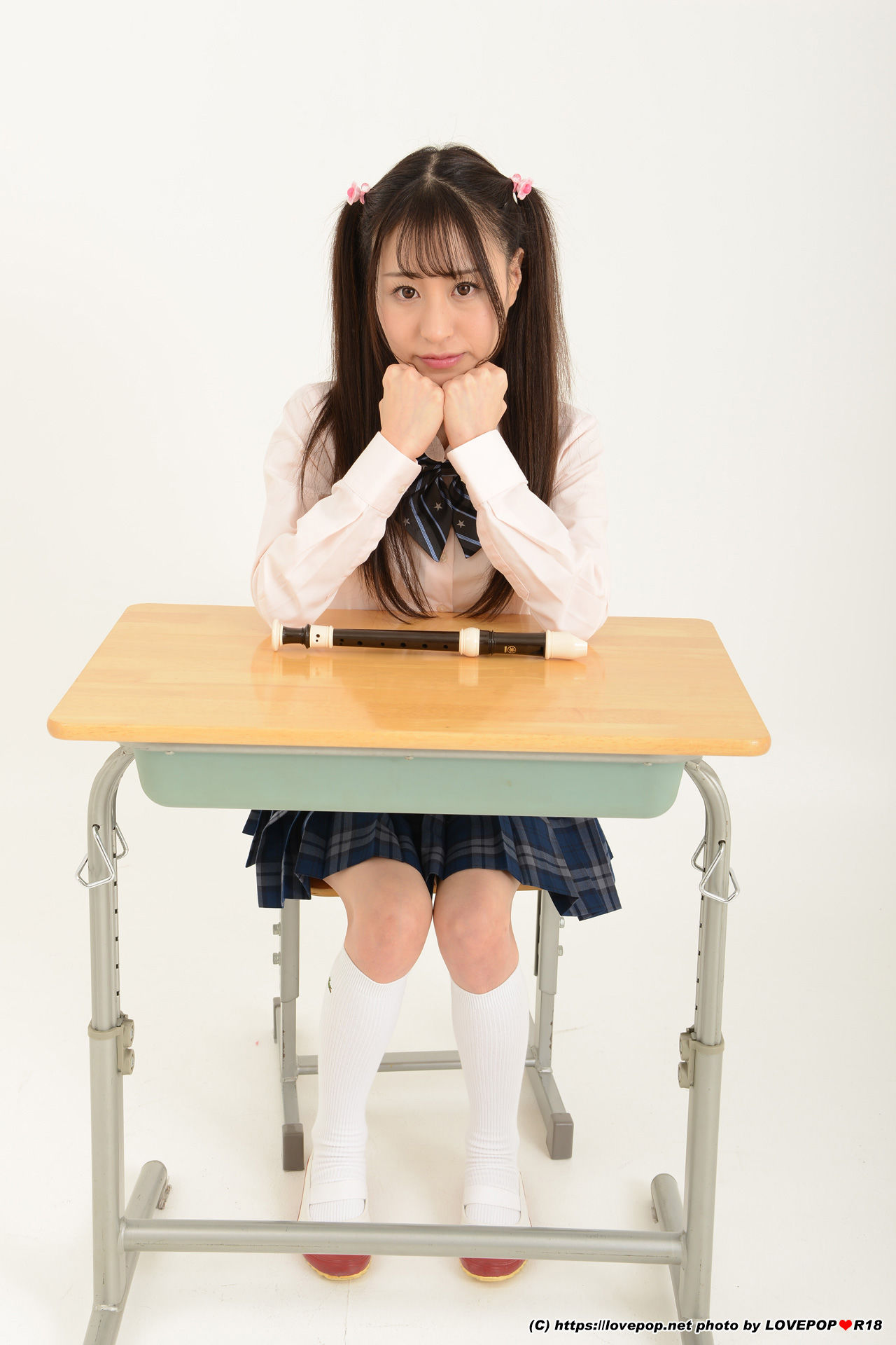 [LOVEPOP] Karen Jyunshin 純真かれん Photoset 01