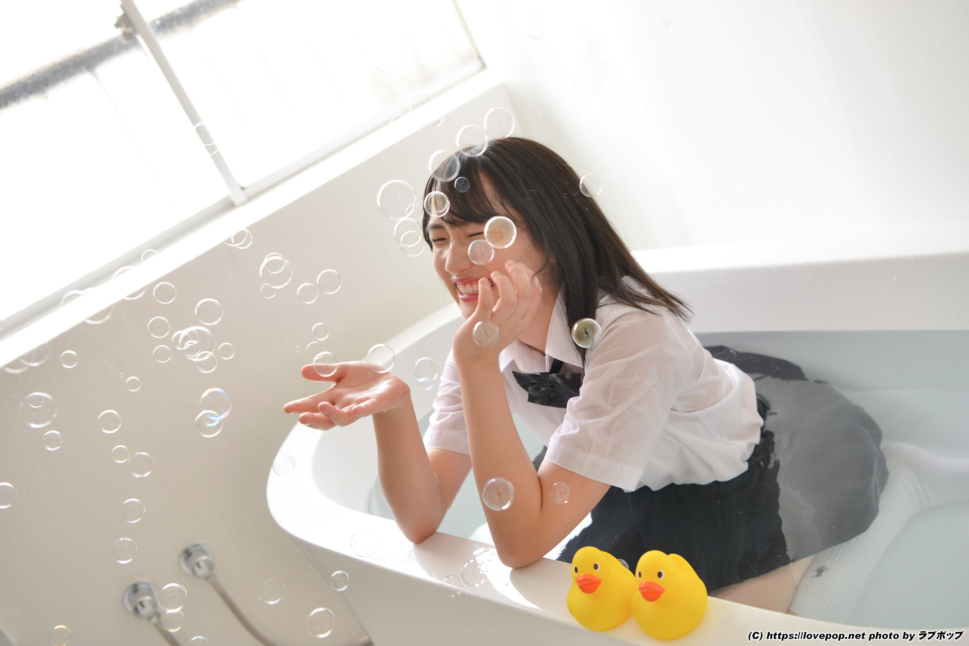 [LOVEPOP] Narumi Amaha 天羽成美 Photoset 08