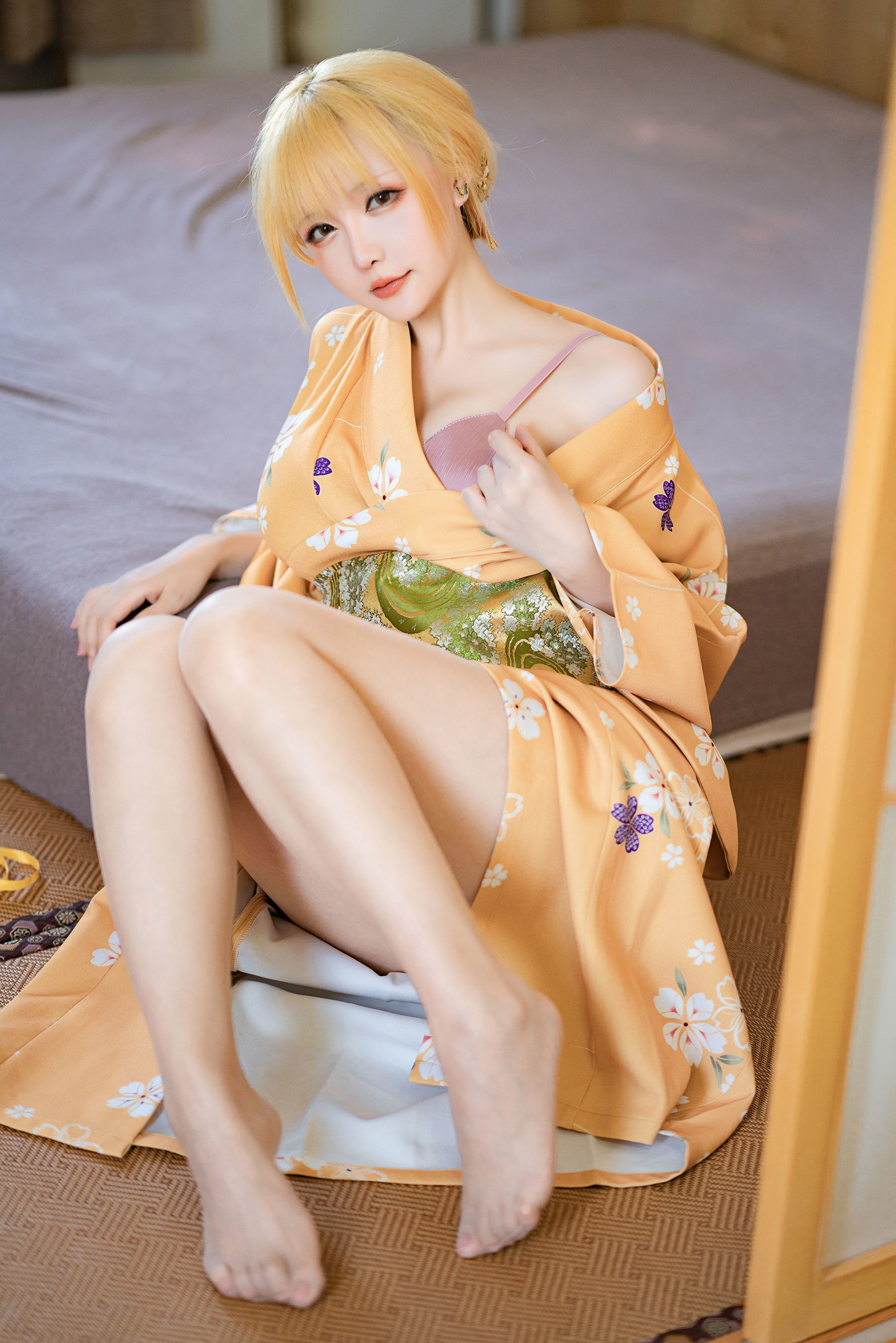 [网红COSER写真] Coser小姐姐星之迟迟 - 每日晴天