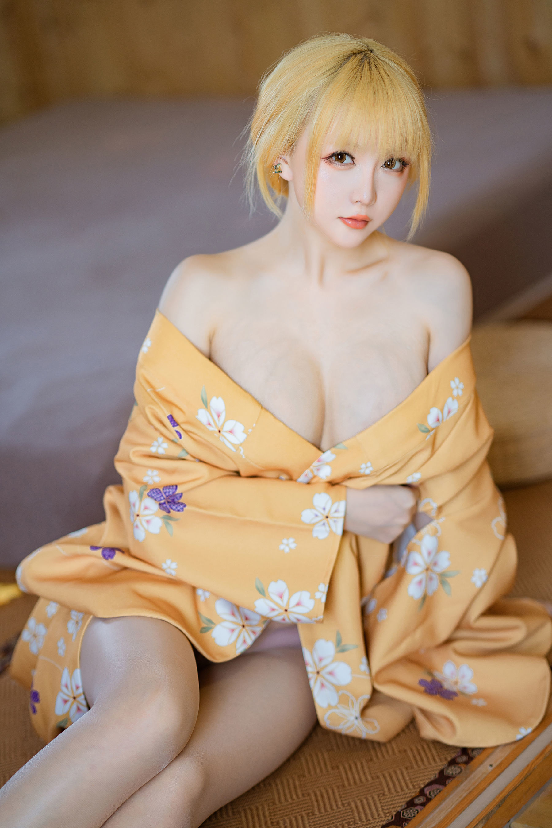 [网红COSER写真] Coser小姐姐星之迟迟 - 每日晴天