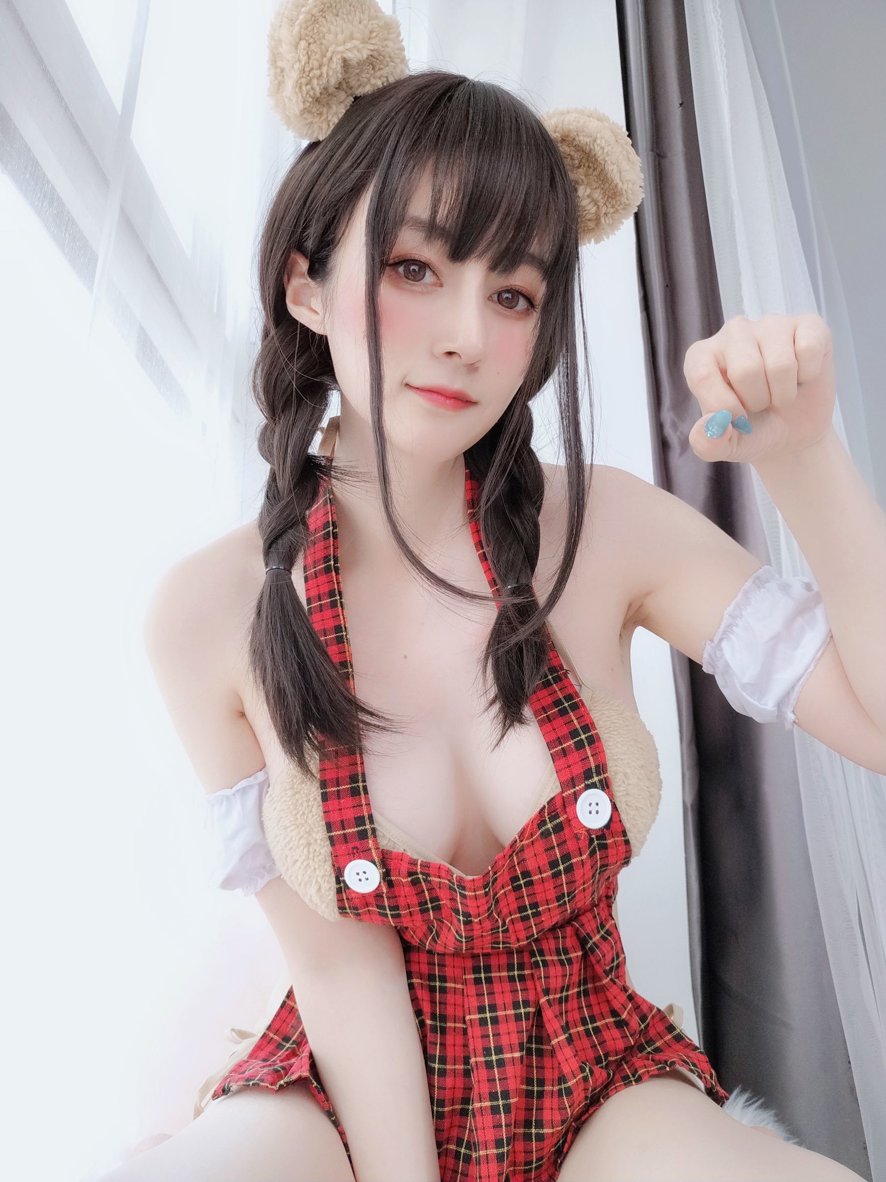 [网红COSER写真] Coser小姐姐白银 - 可爱的熊