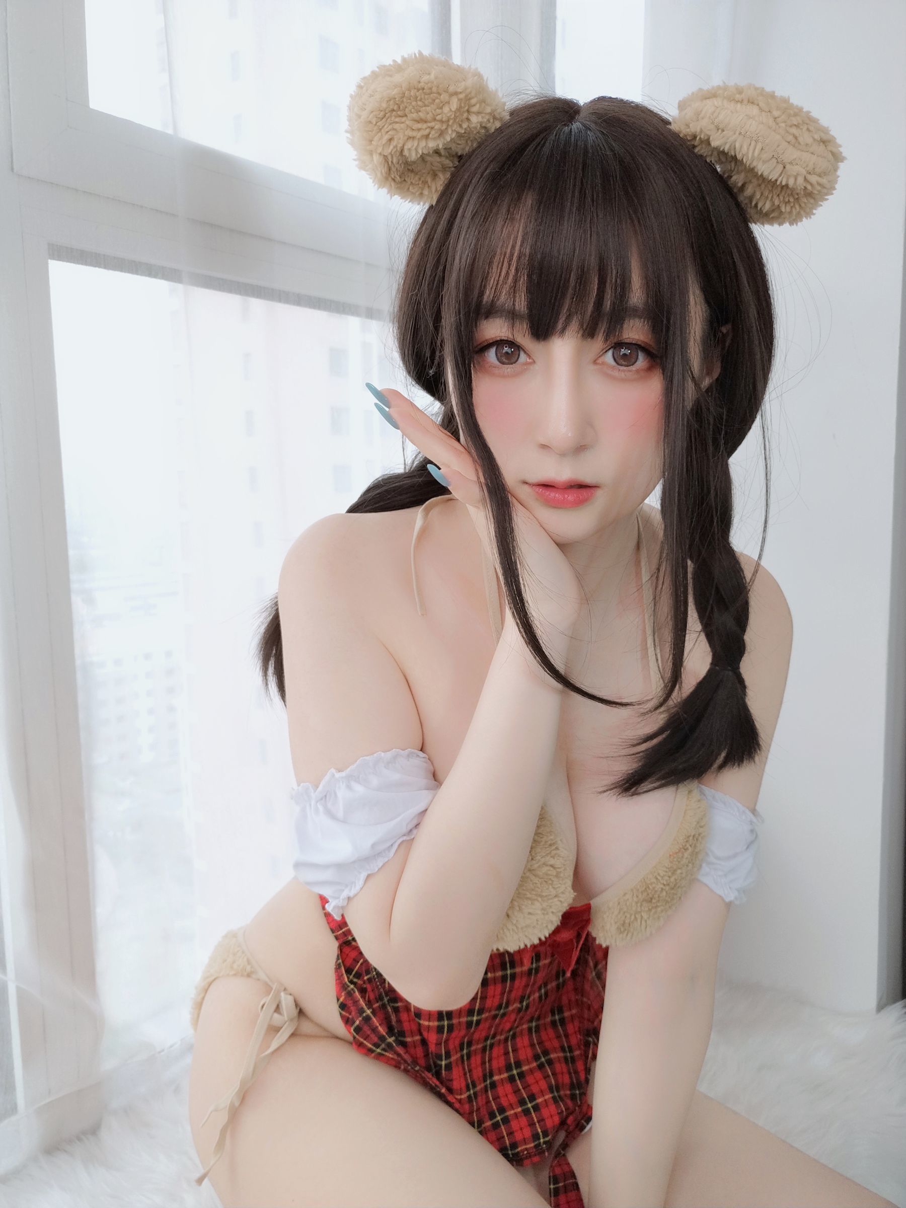 [网红COSER写真] Coser小姐姐白银 - 可爱的熊