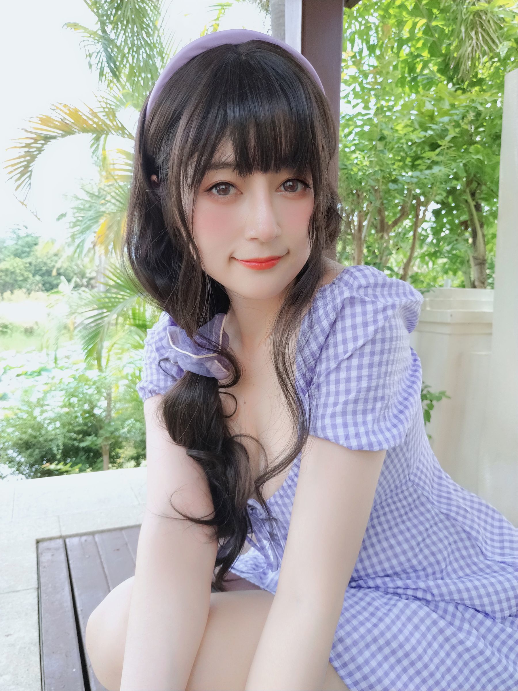 [网红COSER写真] Coser小姐姐白银 - 夏日的格子连衣裙