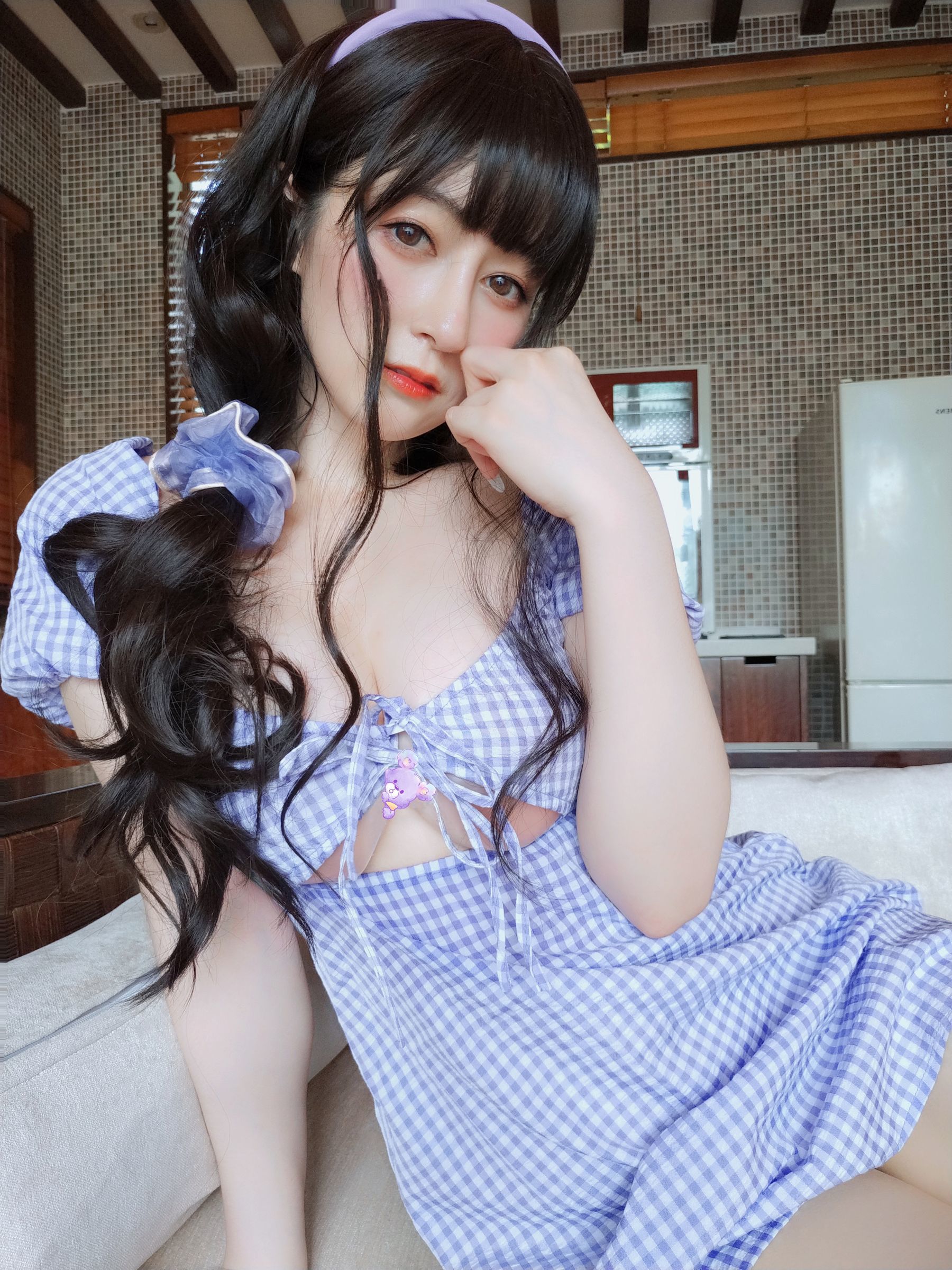 [网红COSER写真] Coser小姐姐白银 - 夏日的格子连衣裙
