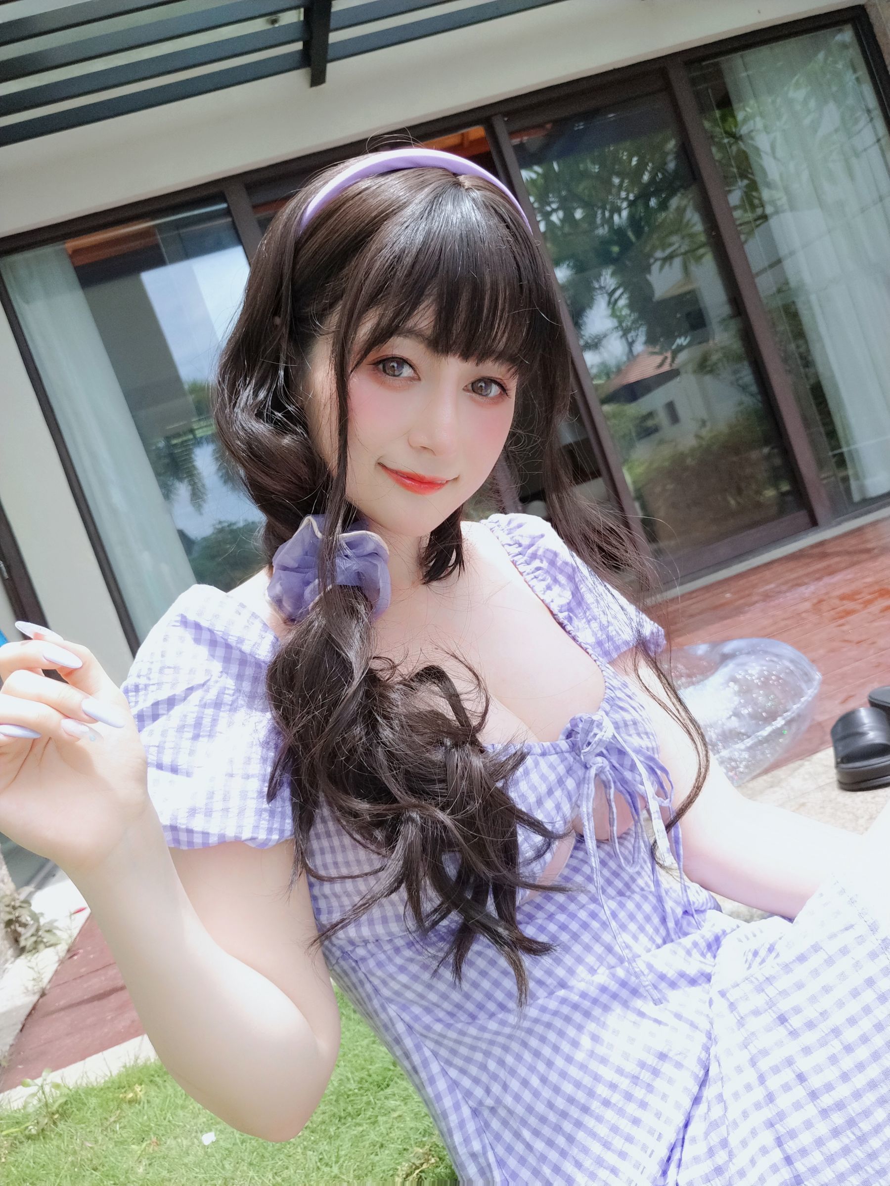 [网红COSER写真] Coser小姐姐白银 - 夏日的格子连衣裙