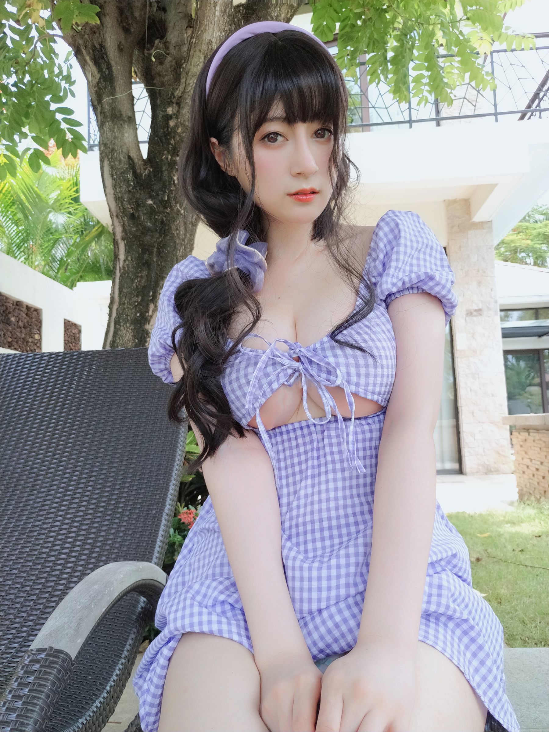 [网红COSER写真] Coser小姐姐白银 - 夏日的格子连衣裙