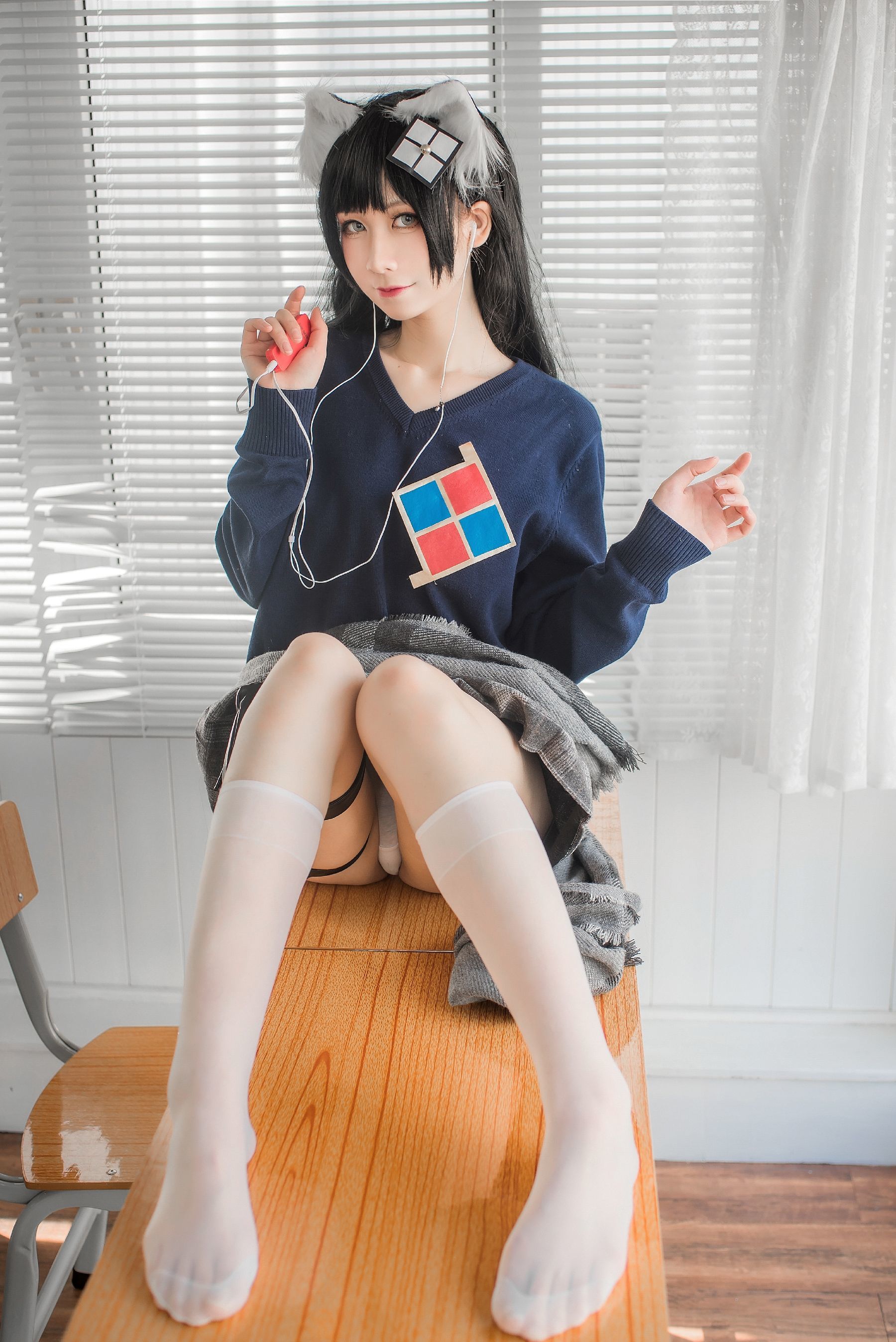 [网红COSER写真] izumi泉桃子福利 - 纯白毕业季