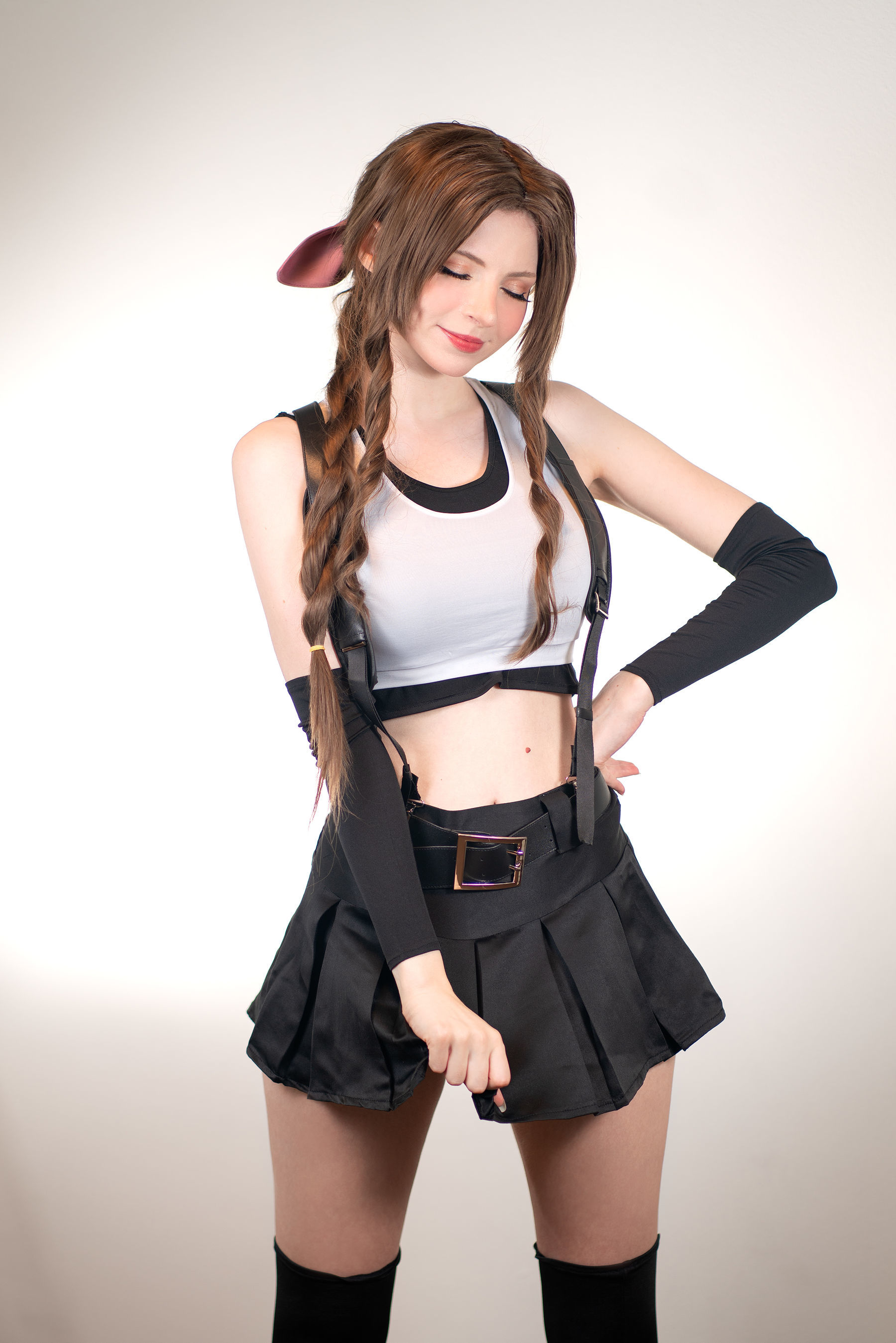 [网红COSER写真] Peach milky - Aerith Tifa Swap