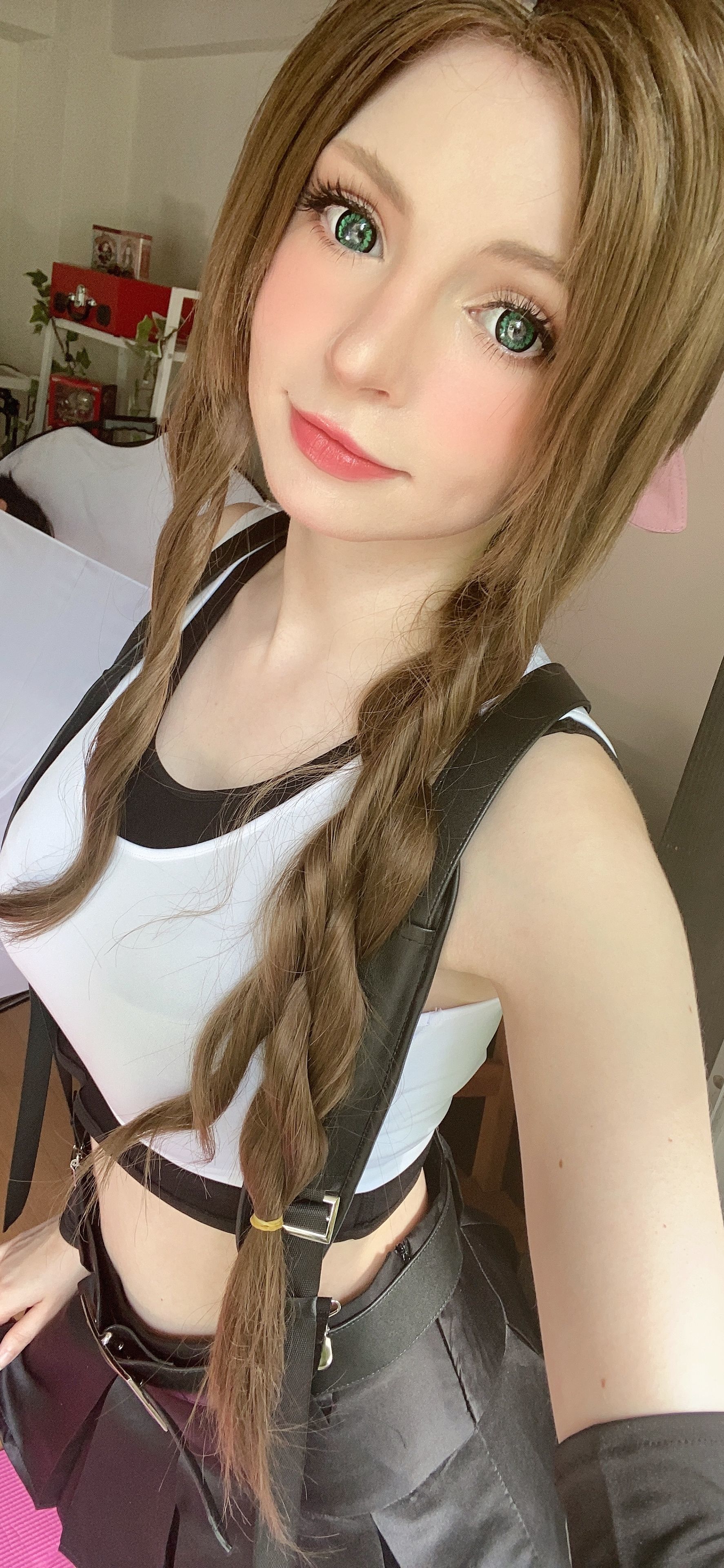 [网红COSER写真] Peach milky - Aerith Tifa Swap