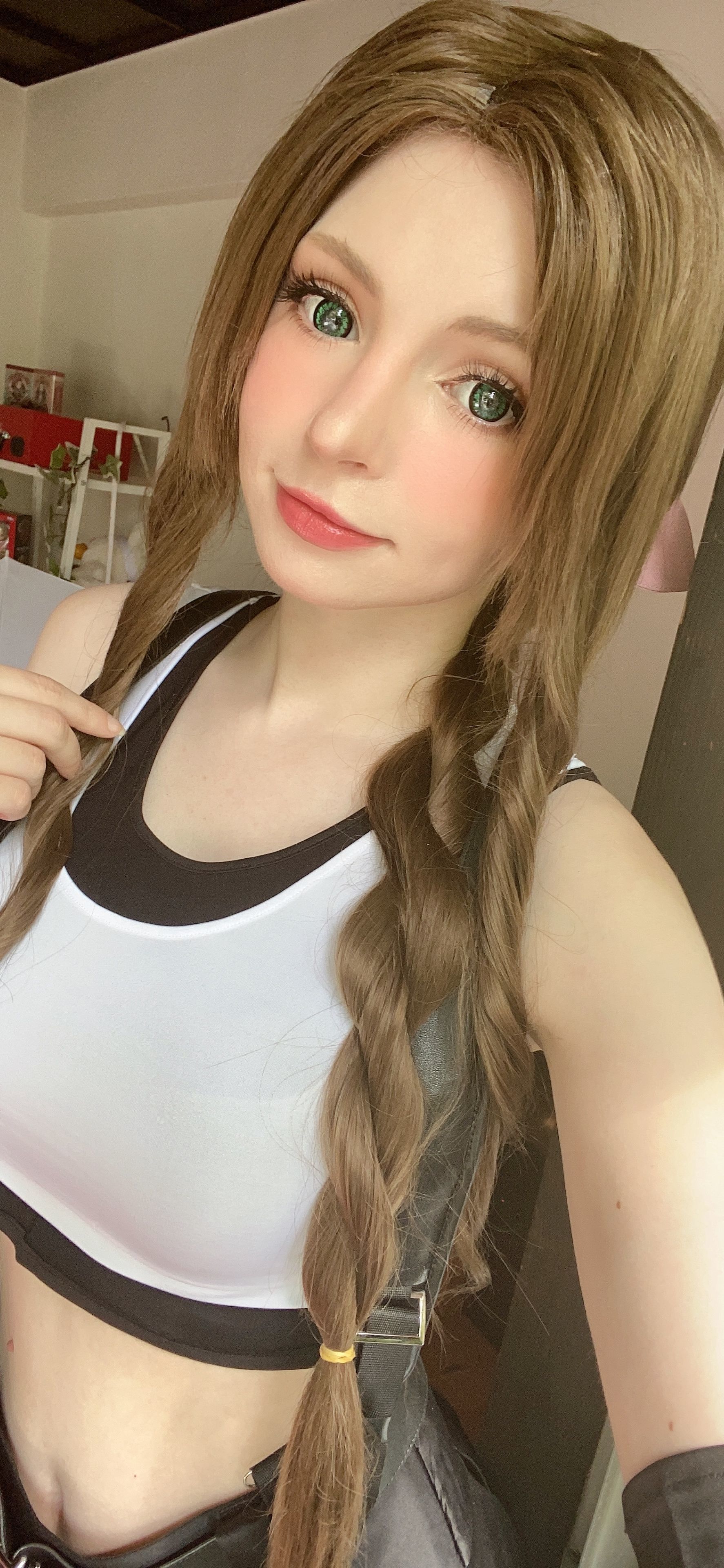 [网红COSER写真] Peach milky - Aerith Tifa Swap
