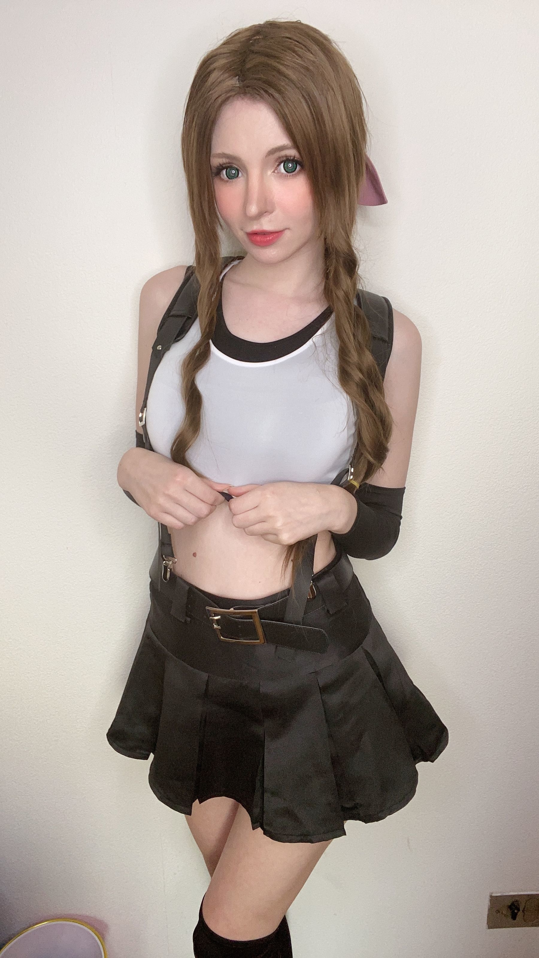 [网红COSER写真] Peach milky - Aerith Tifa Swap
