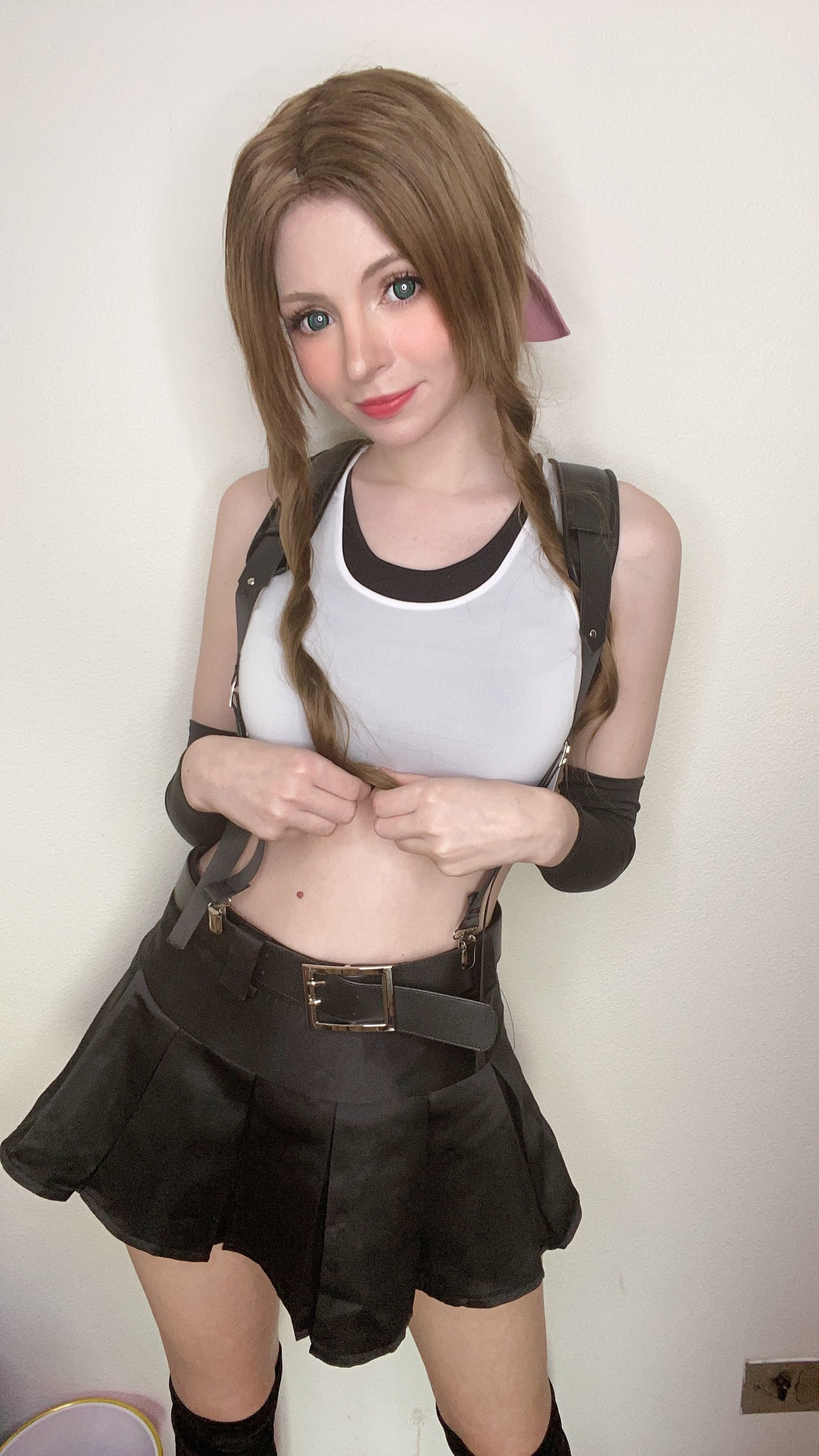 [网红COSER写真] Peach milky - Aerith Tifa Swap