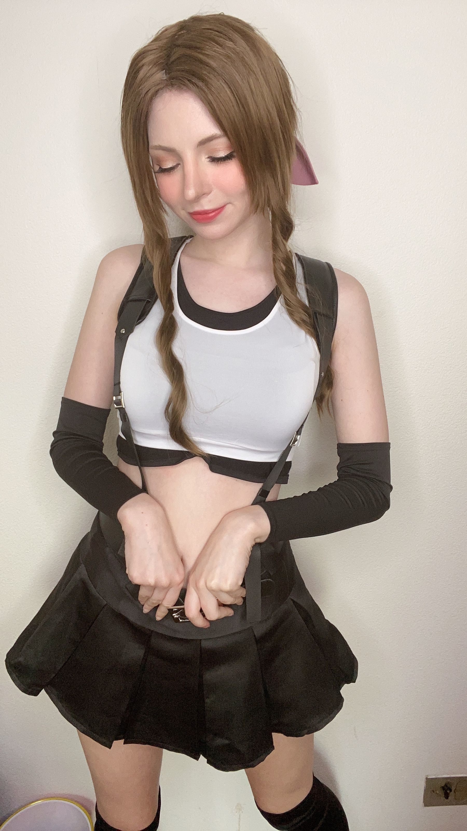 [网红COSER写真] Peach milky - Aerith Tifa Swap