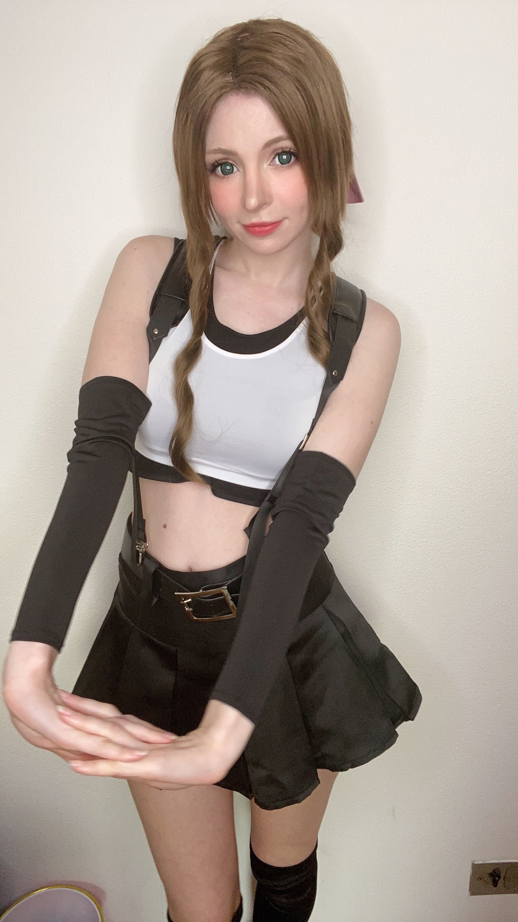 [网红COSER写真] Peach milky - Aerith Tifa Swap