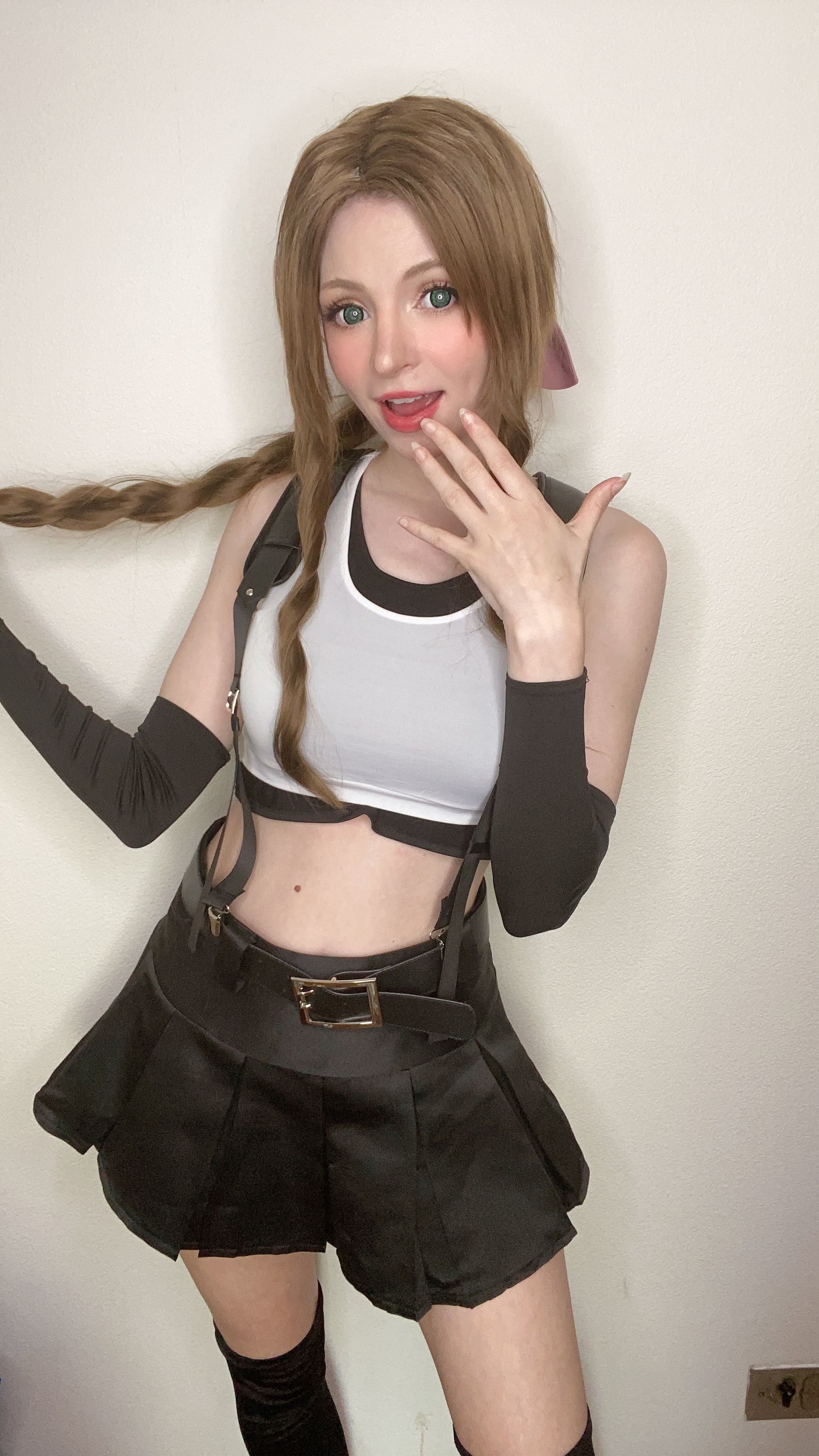 [网红COSER写真] Peach milky - Aerith Tifa Swap