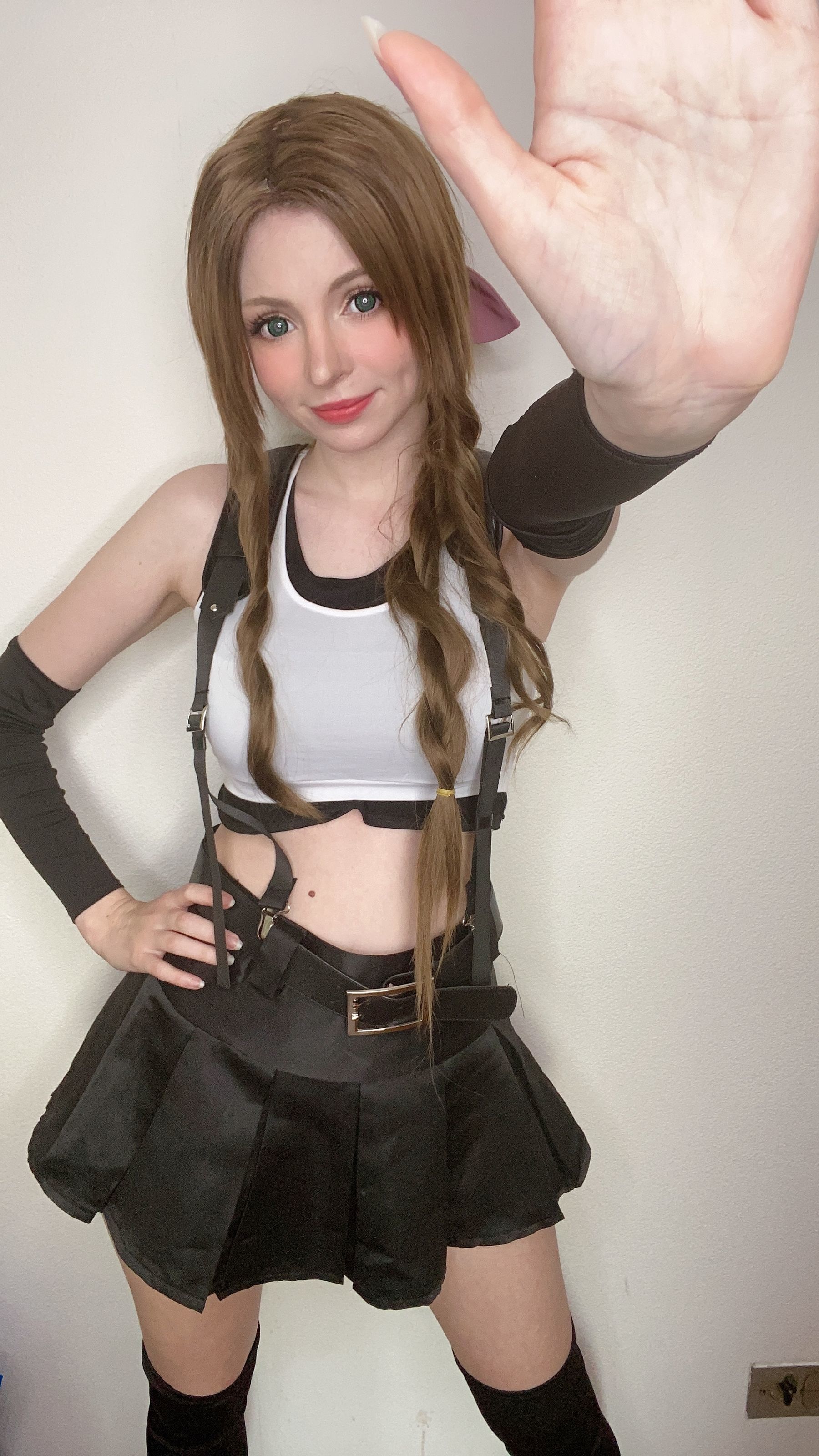 [网红COSER写真] Peach milky - Aerith Tifa Swap