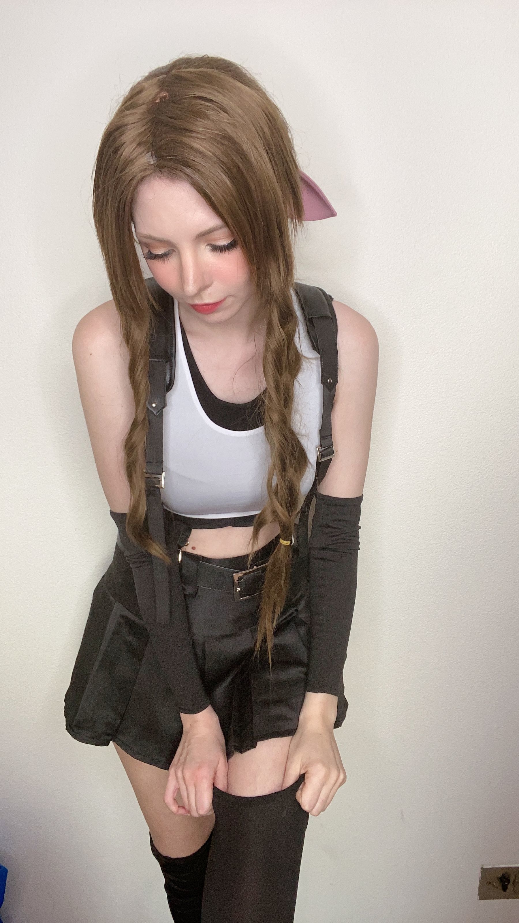 [网红COSER写真] Peach milky - Aerith Tifa Swap