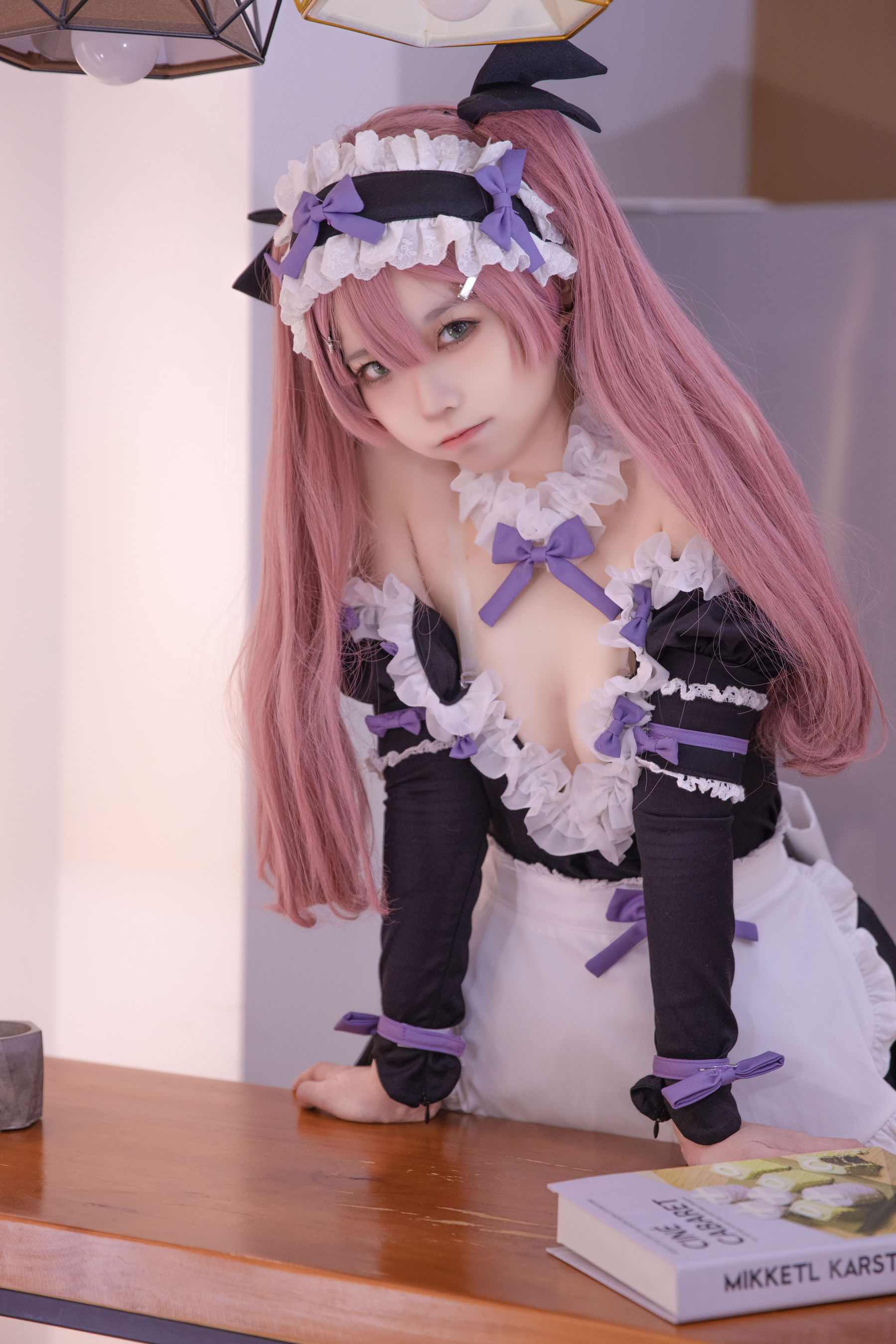 [网红COSER写真] 动漫博主G44不会受伤 - lade女仆