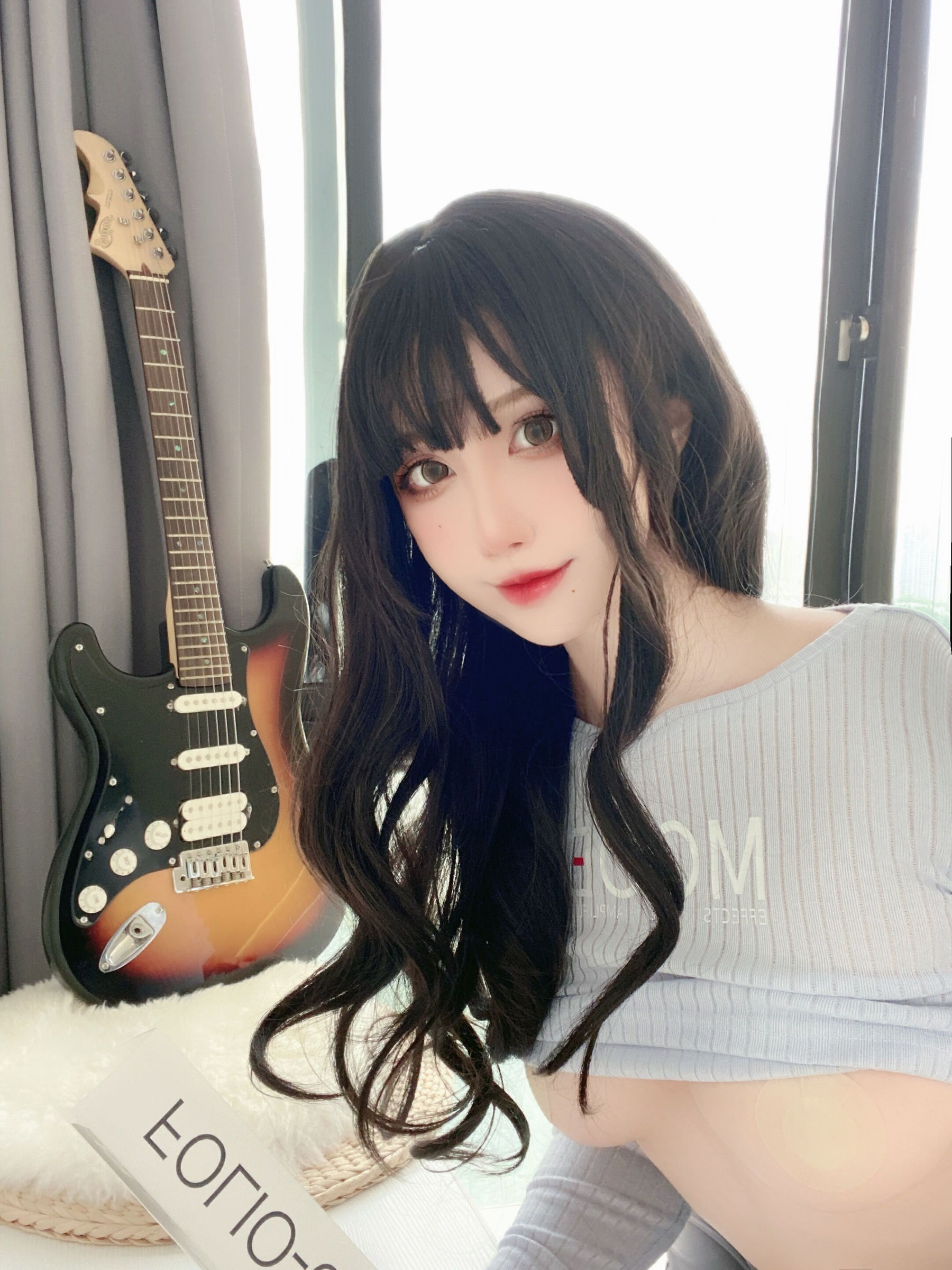 [网红COSER写真] 动漫博主九曲Jean - 吉他妹妹