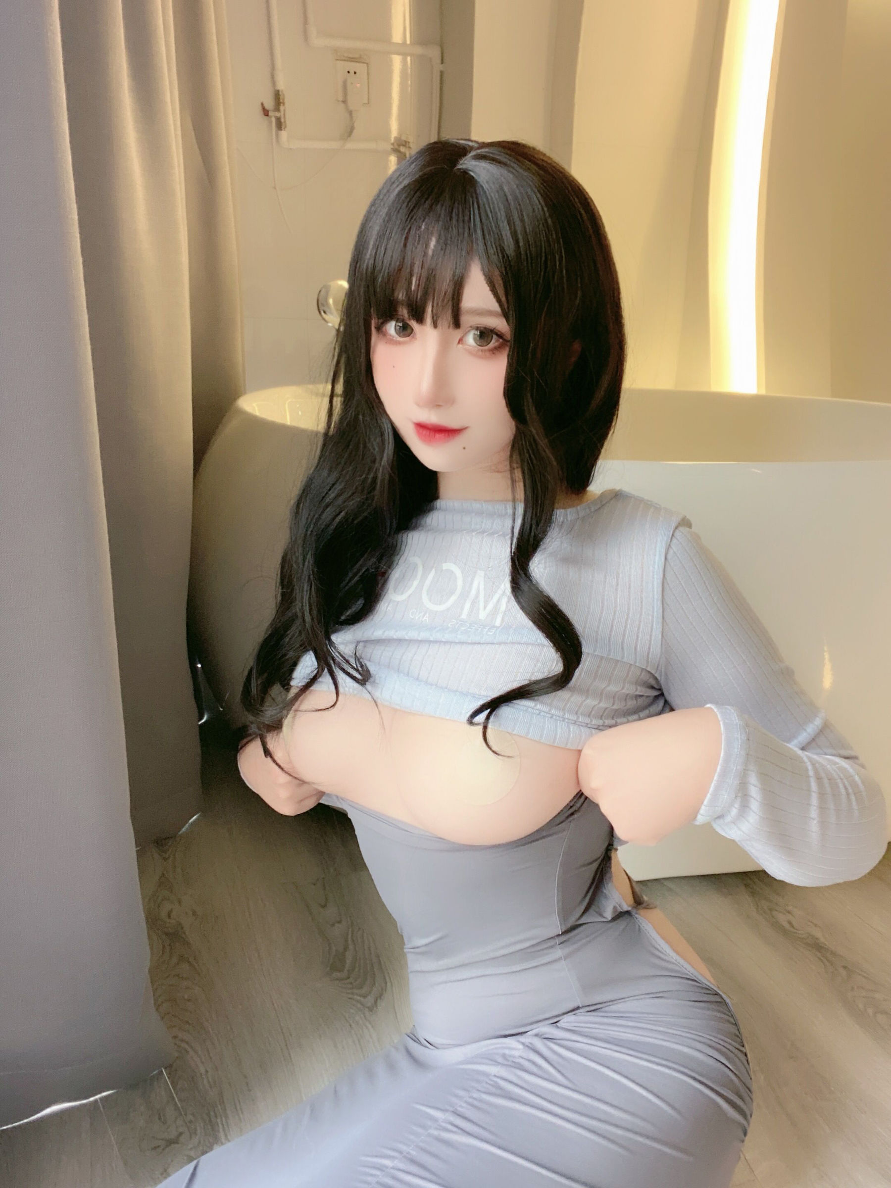 [网红COSER写真] 动漫博主九曲Jean - 吉他妹妹