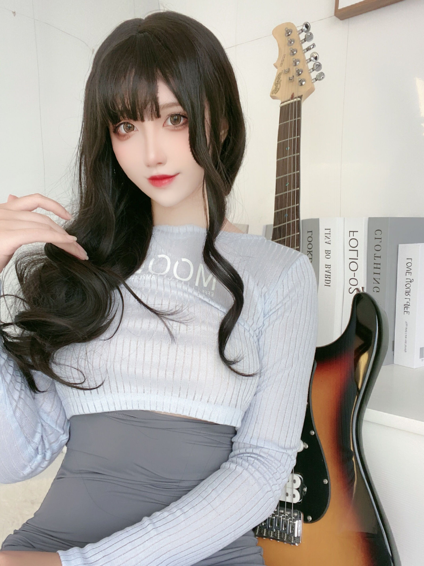 [网红COSER写真] 动漫博主九曲Jean - 吉他妹妹