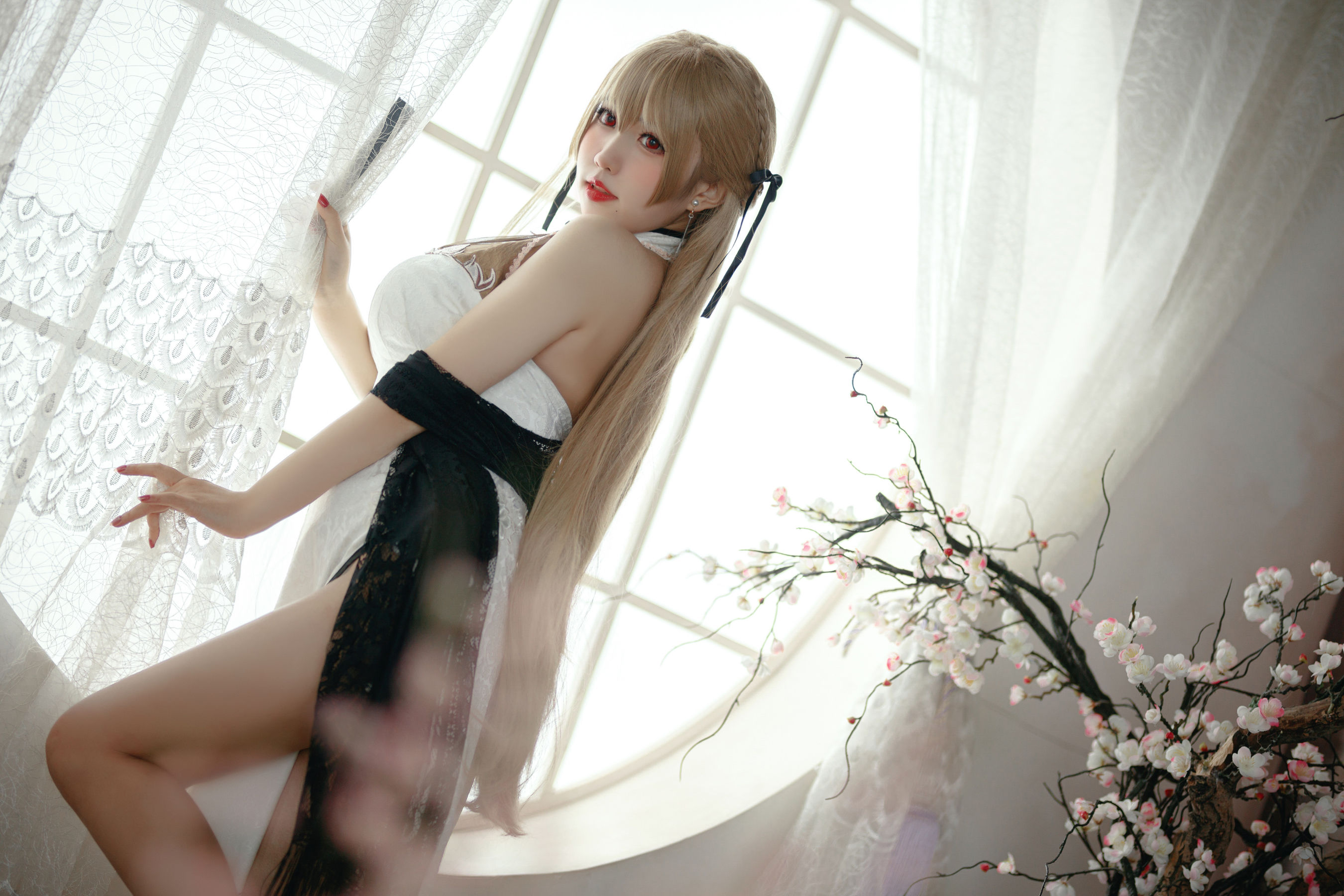 [网红COSER写真] 动漫博主貓田聖奈奈(桃之啾啾) - 白玉佳人
