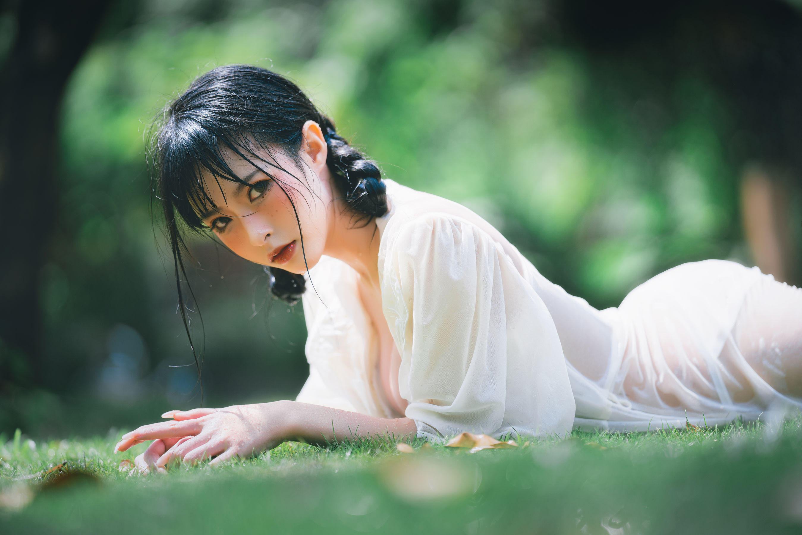 [网红COSER写真] 尤物清水由乃 - 湿水洛丽塔