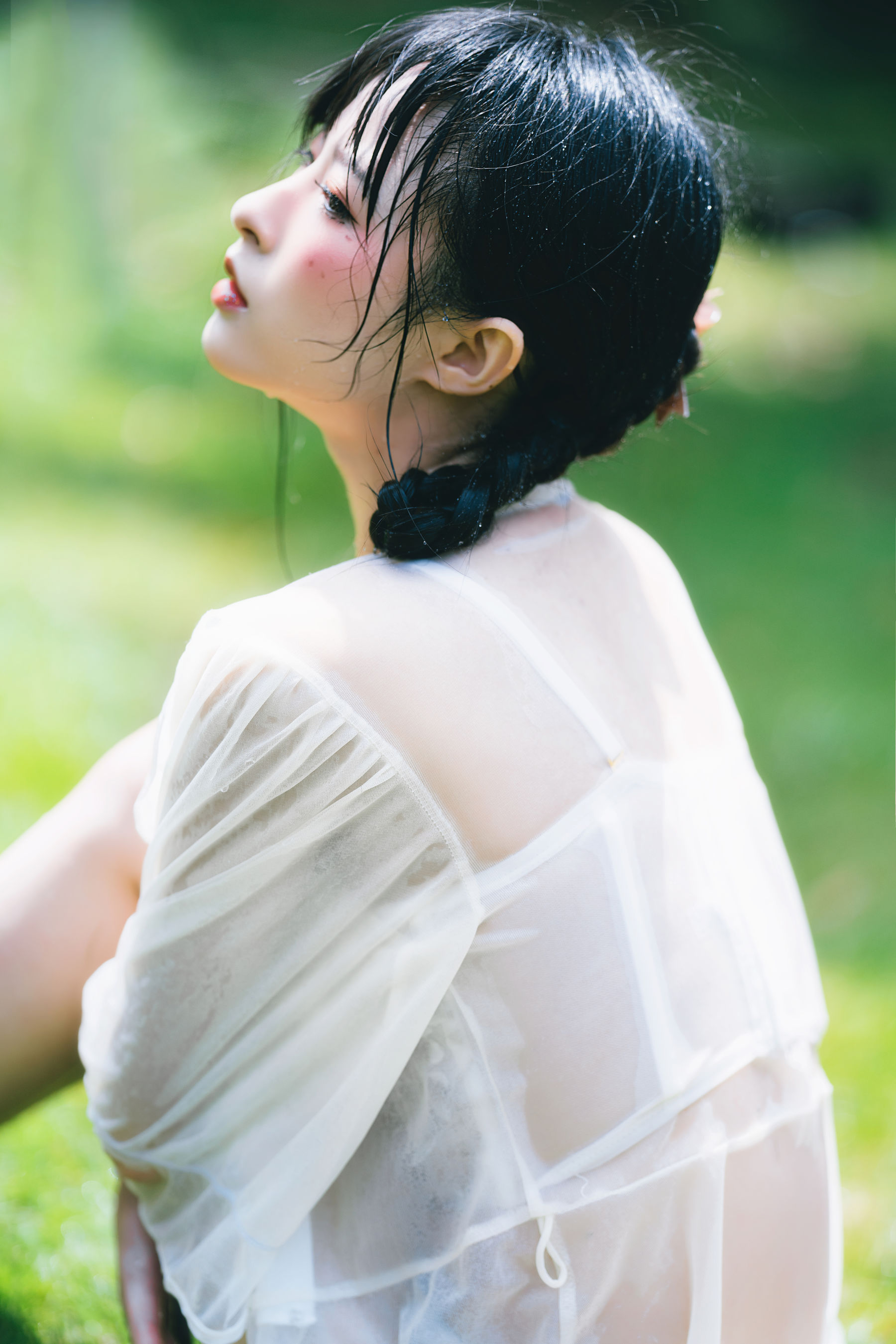 [网红COSER写真] 尤物清水由乃 - 湿水洛丽塔
